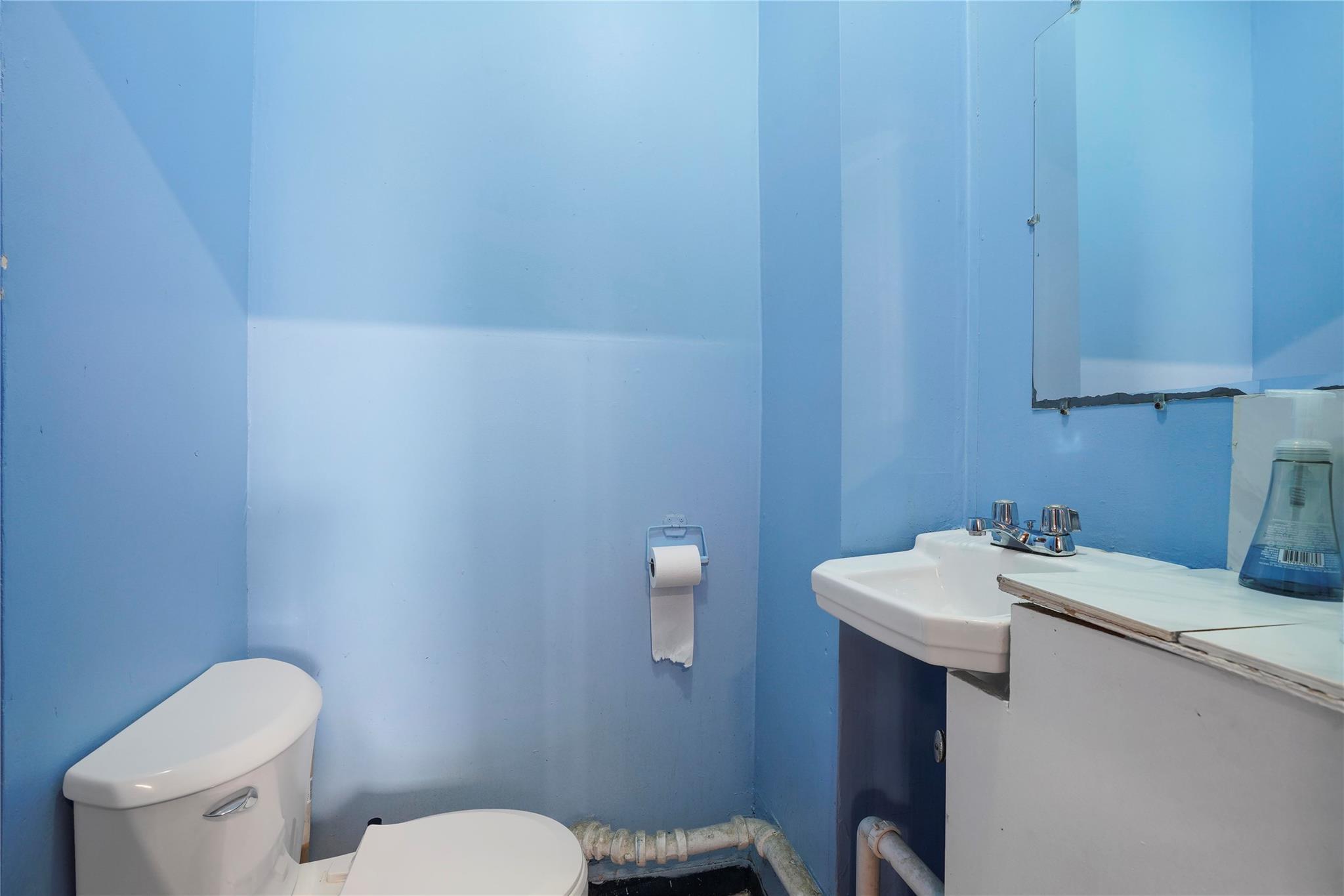 Commercial Sale 6th  Brooklyn, NY 11223, MLS-858279-31