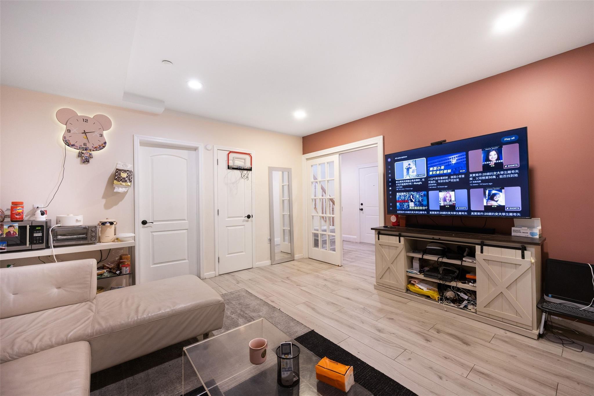 Single Family 6th  Queens, NY 11357, MLS-858284-19