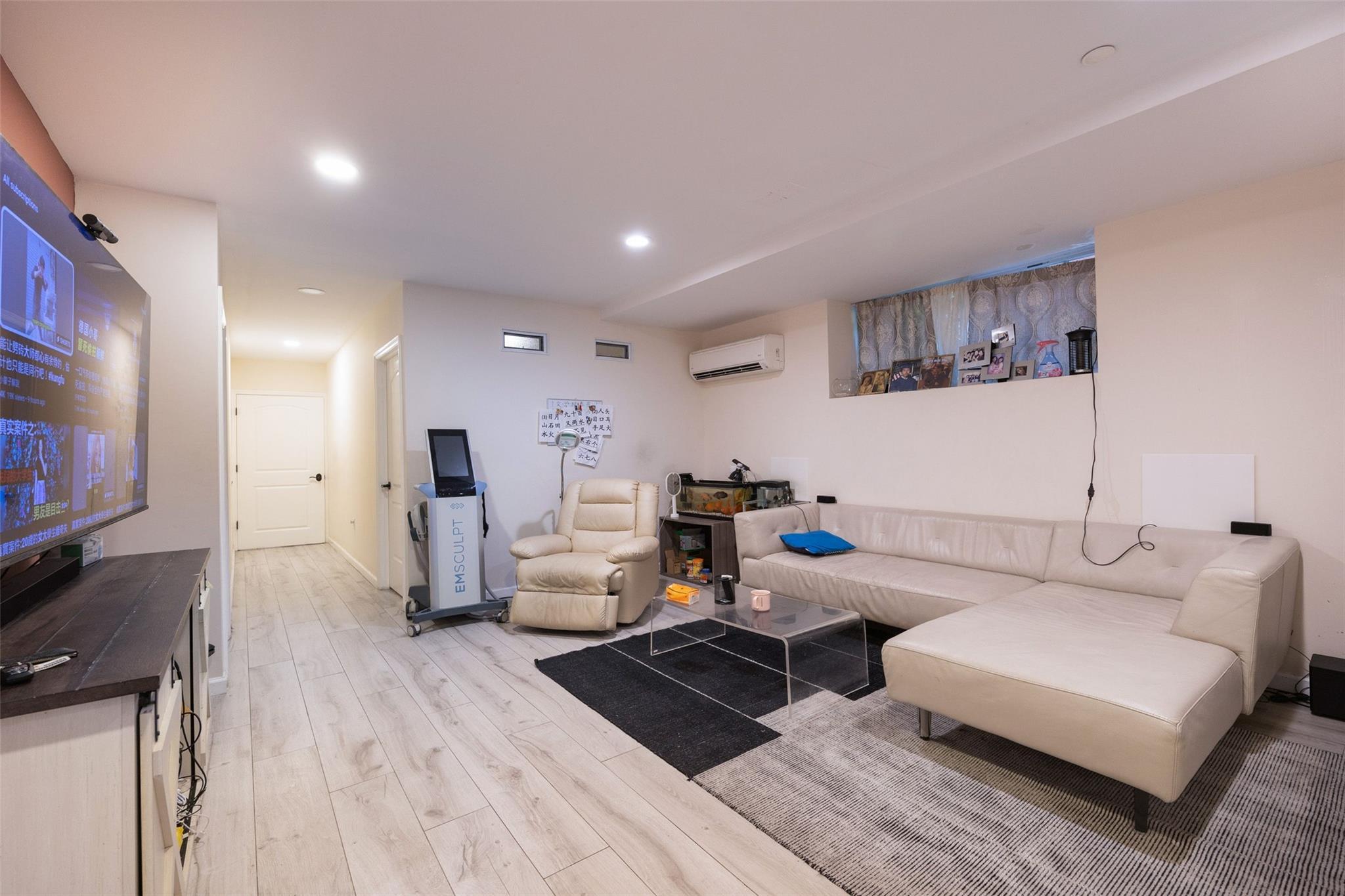 Single Family 6th  Queens, NY 11357, MLS-858284-20
