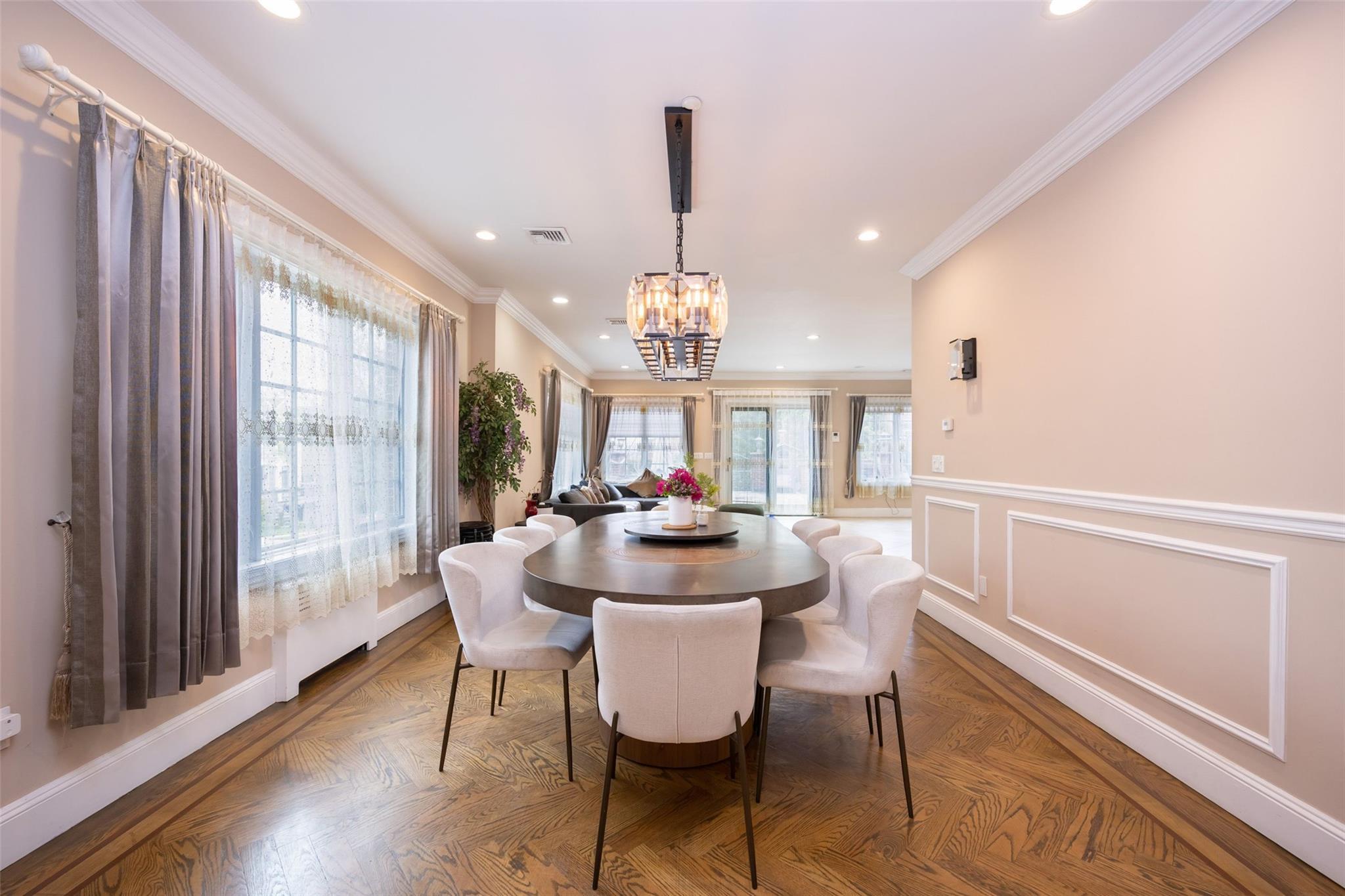Single Family 6th  Queens, NY 11357, MLS-858284-4
