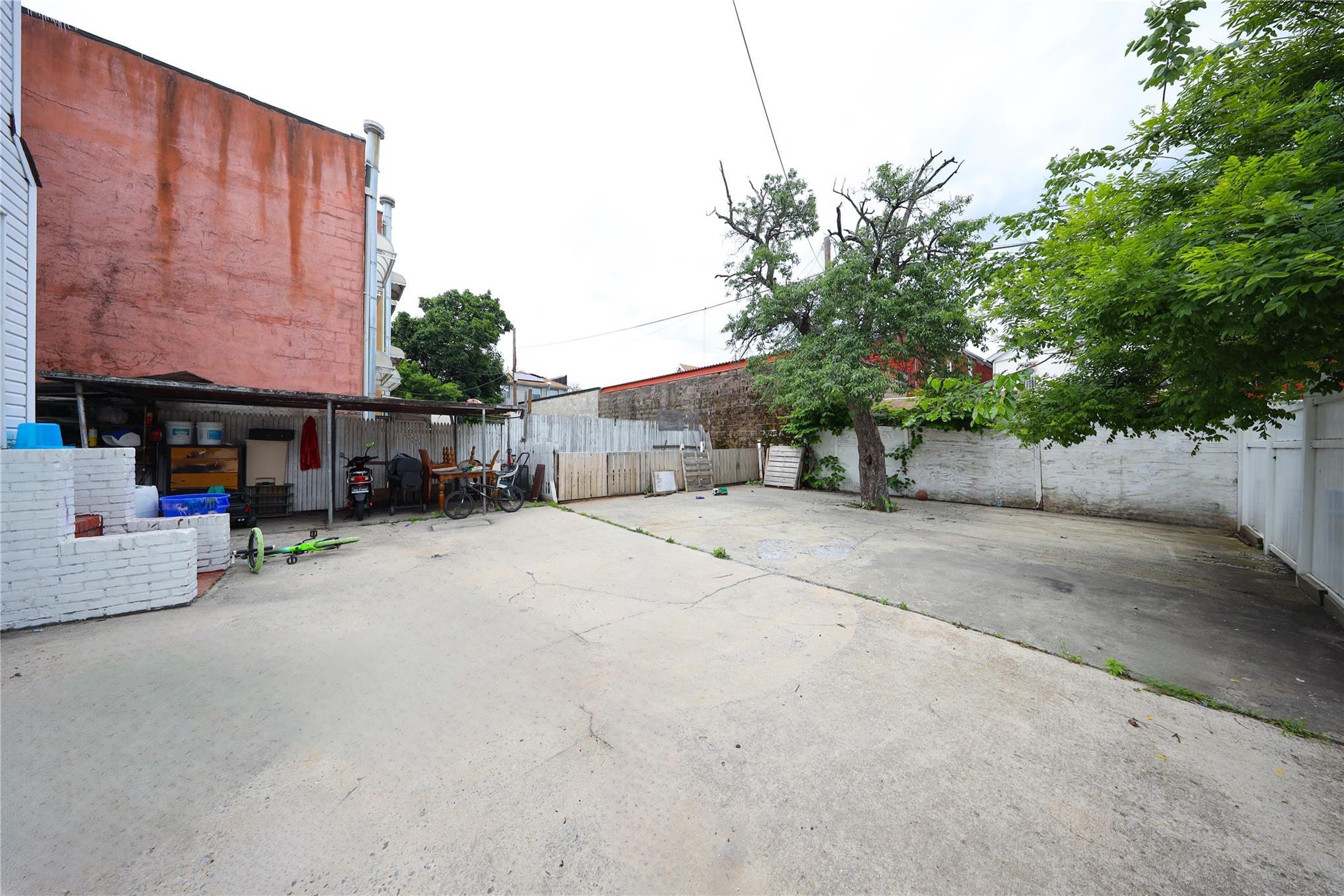 Single Family Wyona  Brooklyn, NY 11207, MLS-858286-14