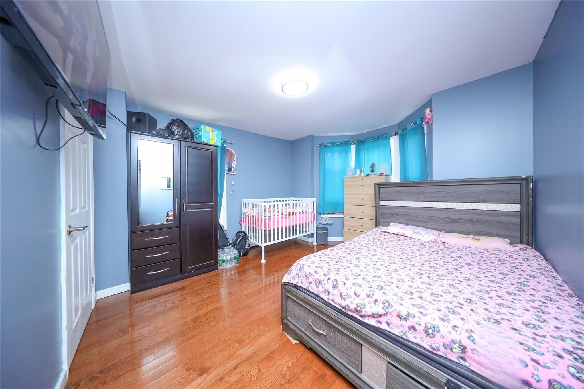 Single Family Wyona  Brooklyn, NY 11207, MLS-858286-7