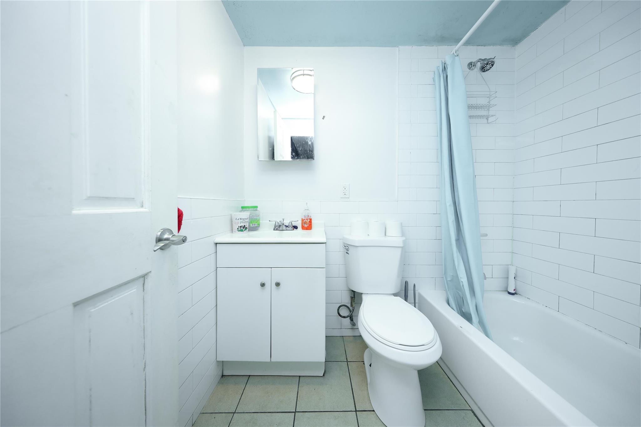 Single Family Wyona  Brooklyn, NY 11207, MLS-858286-9