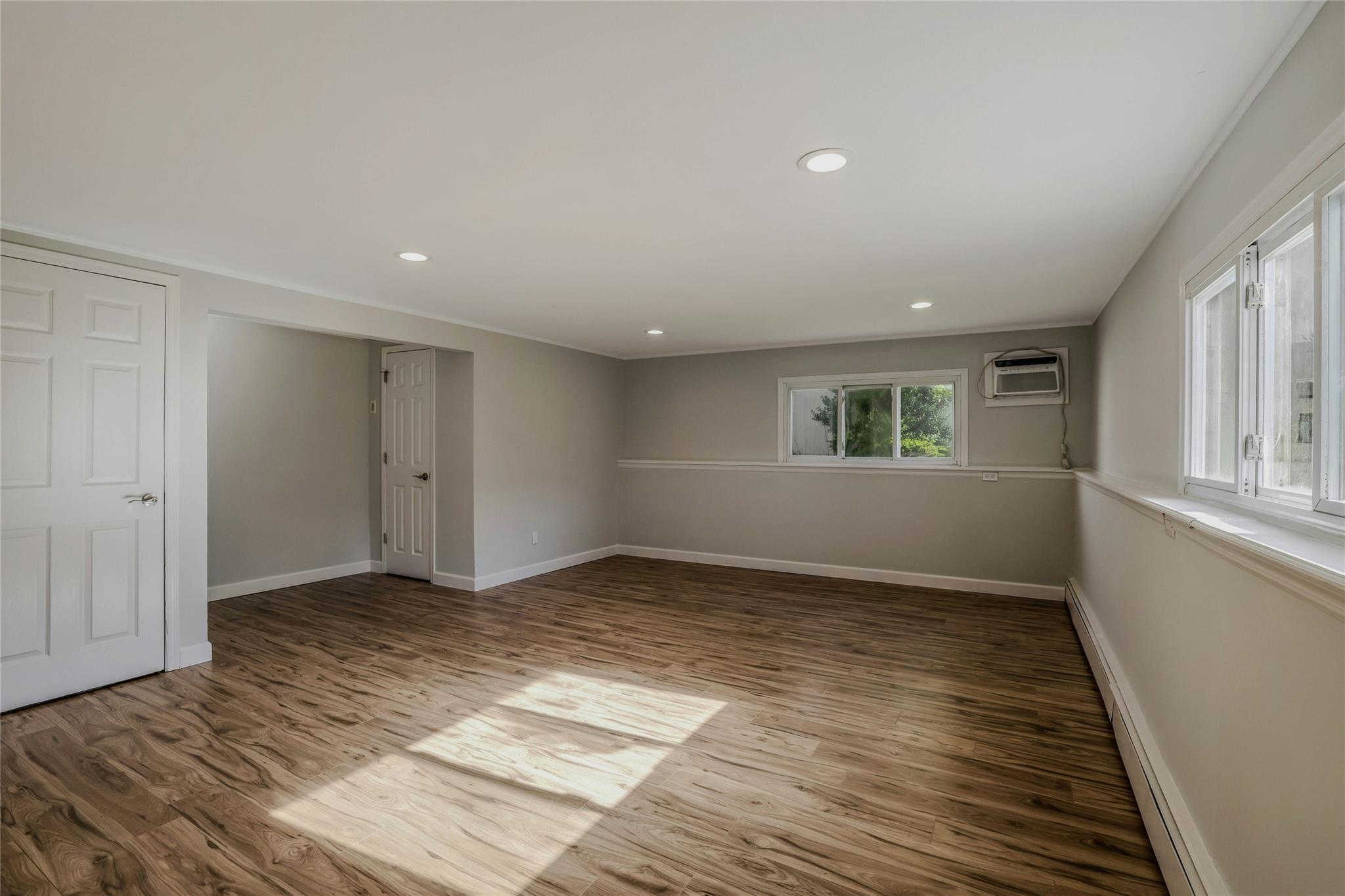 Single Family Atlantic  Nassau County, NY 11762, MLS-858292-16