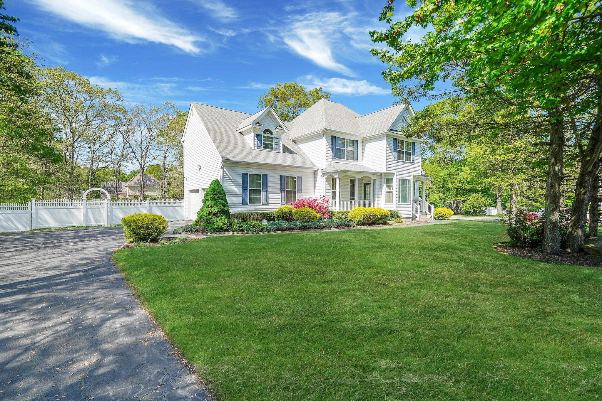 Single Family Gingham  Suffolk County, NY 11961, MLS-858297-3