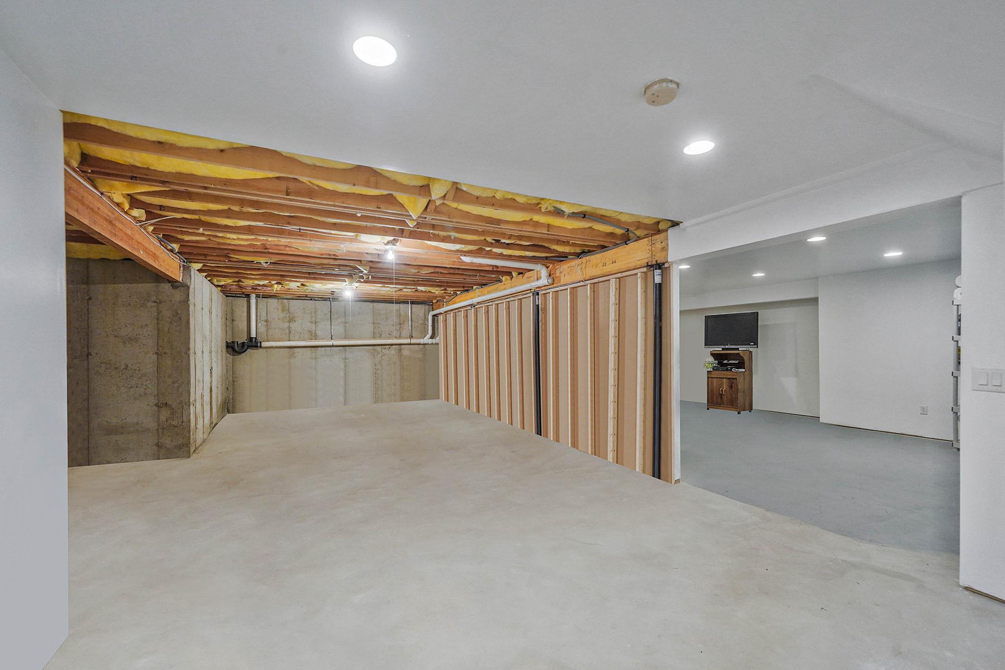 Single Family Gingham  Suffolk County, NY 11961, MLS-858297-30