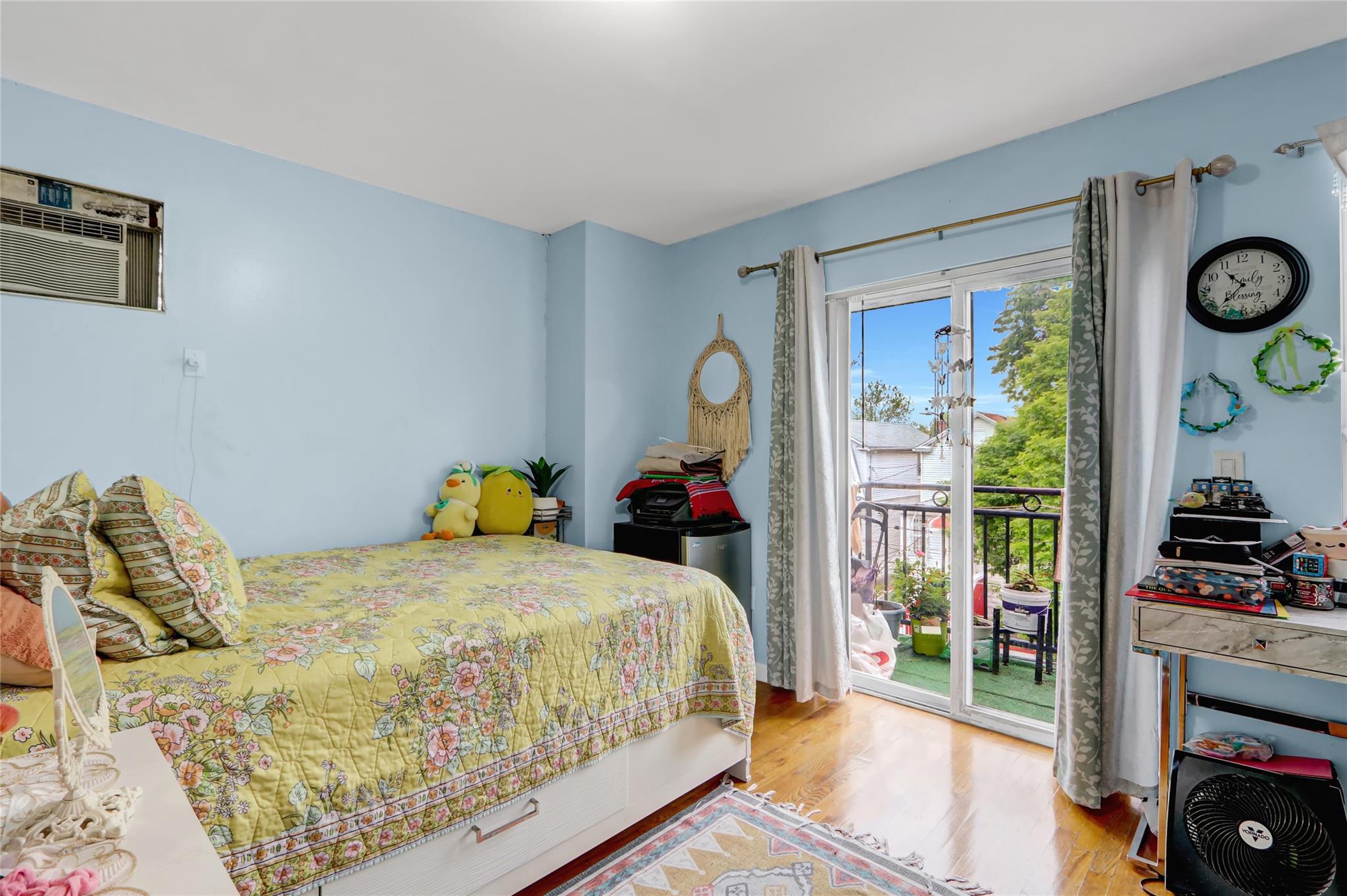 Single Family Chatterton  Bronx, NY 10472, MLS-858300-12
