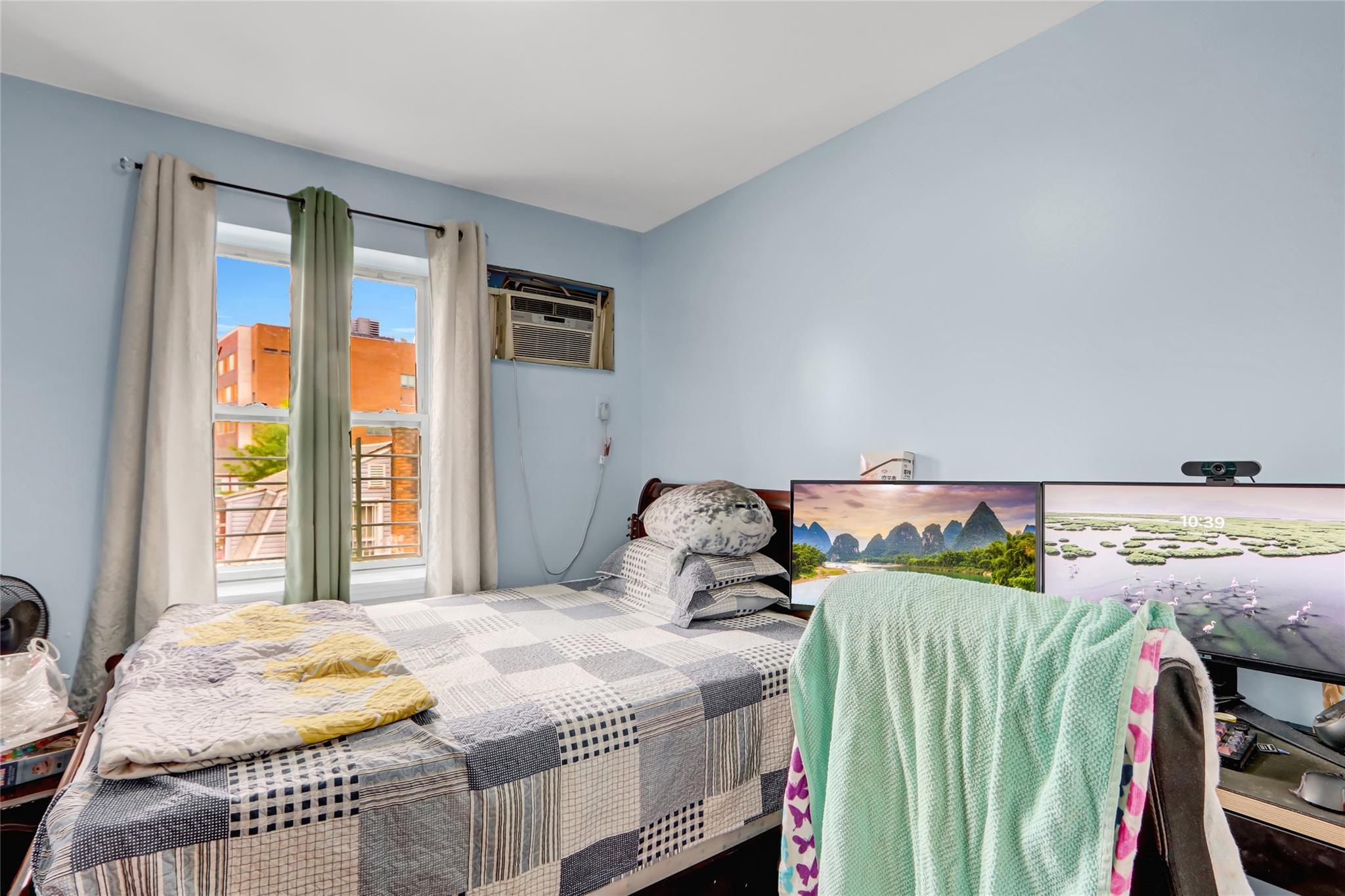 Single Family Chatterton  Bronx, NY 10472, MLS-858300-14