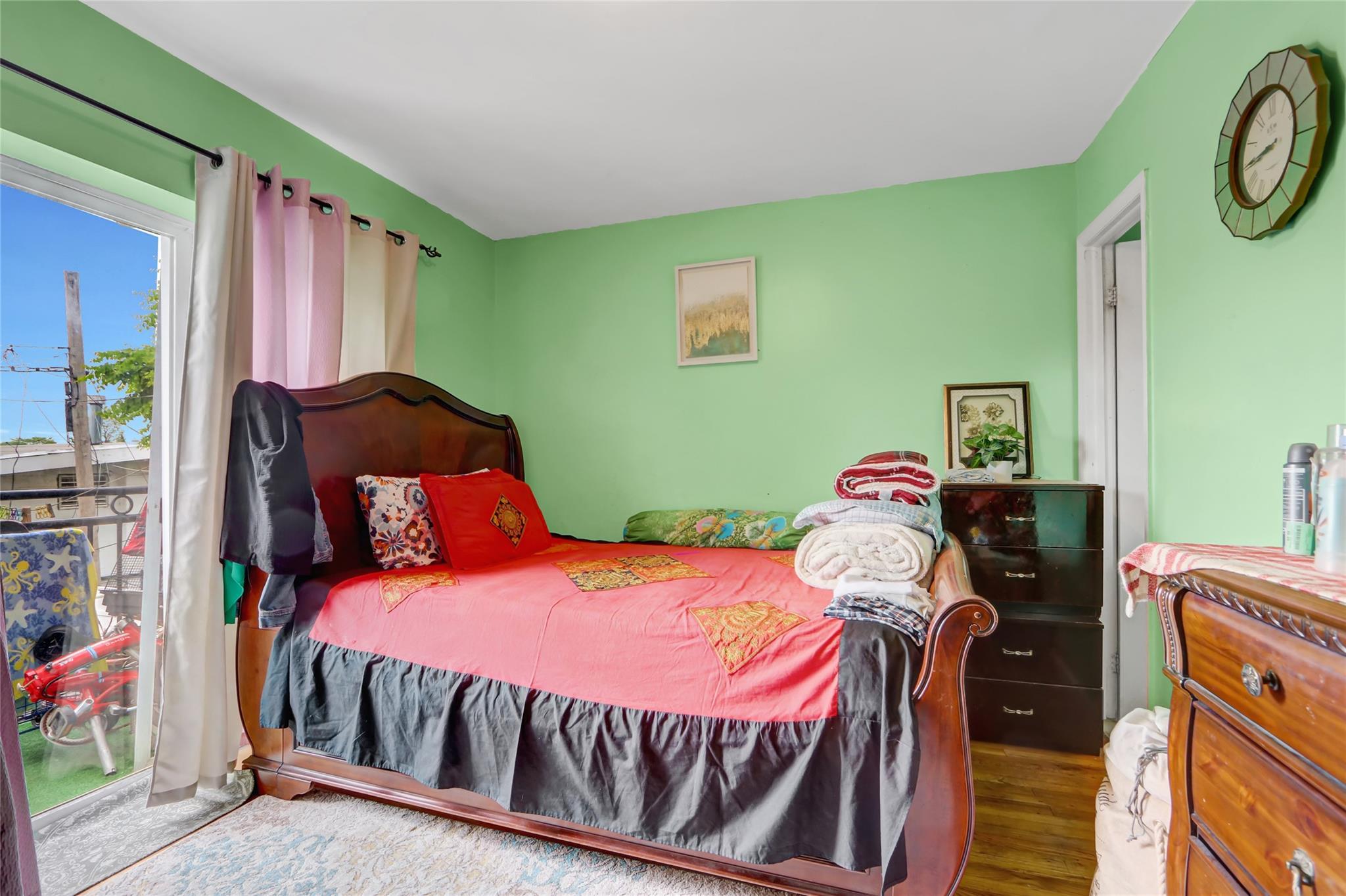 Single Family Chatterton  Bronx, NY 10472, MLS-858300-27