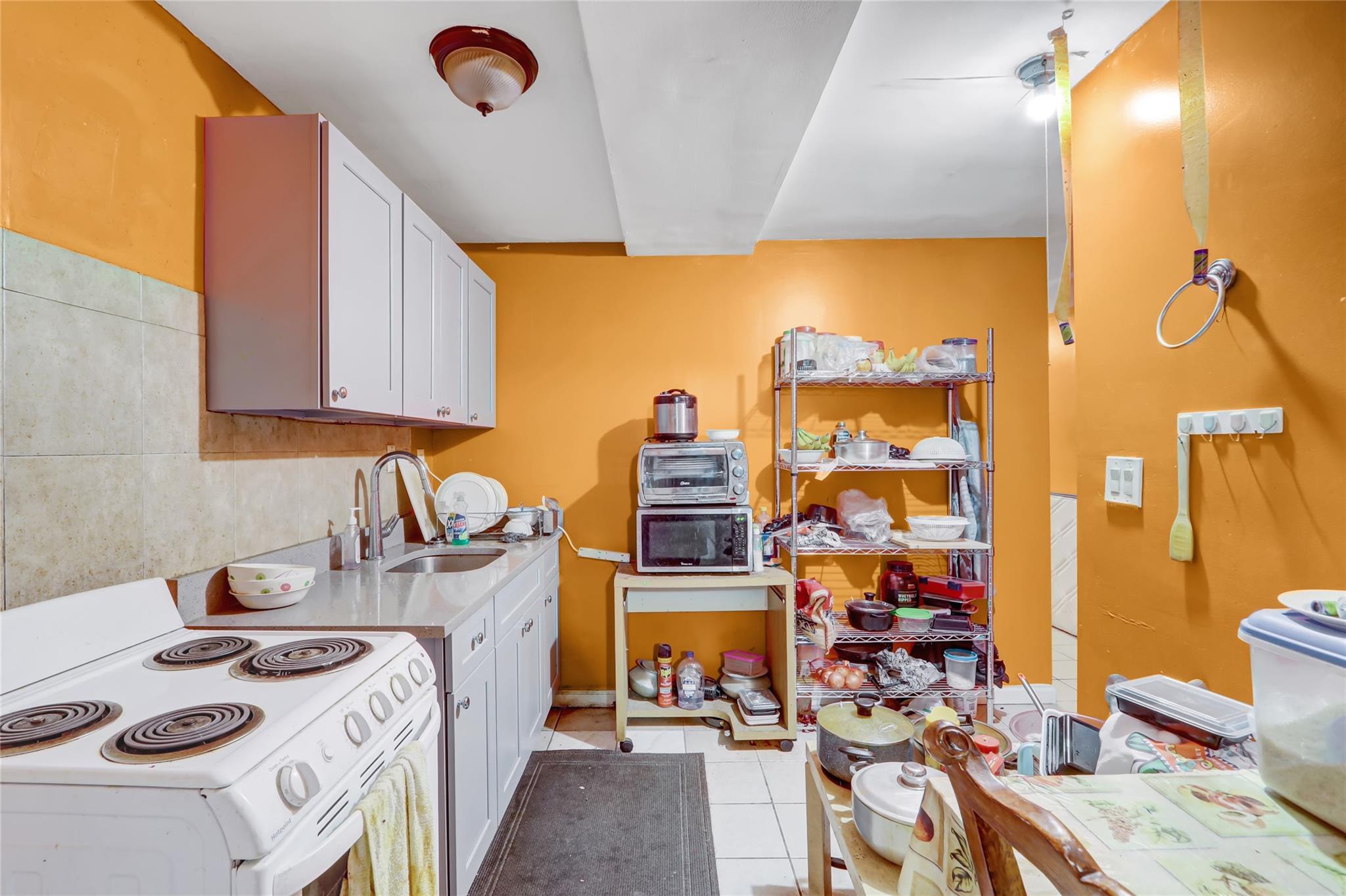 Single Family Chatterton  Bronx, NY 10472, MLS-858300-39