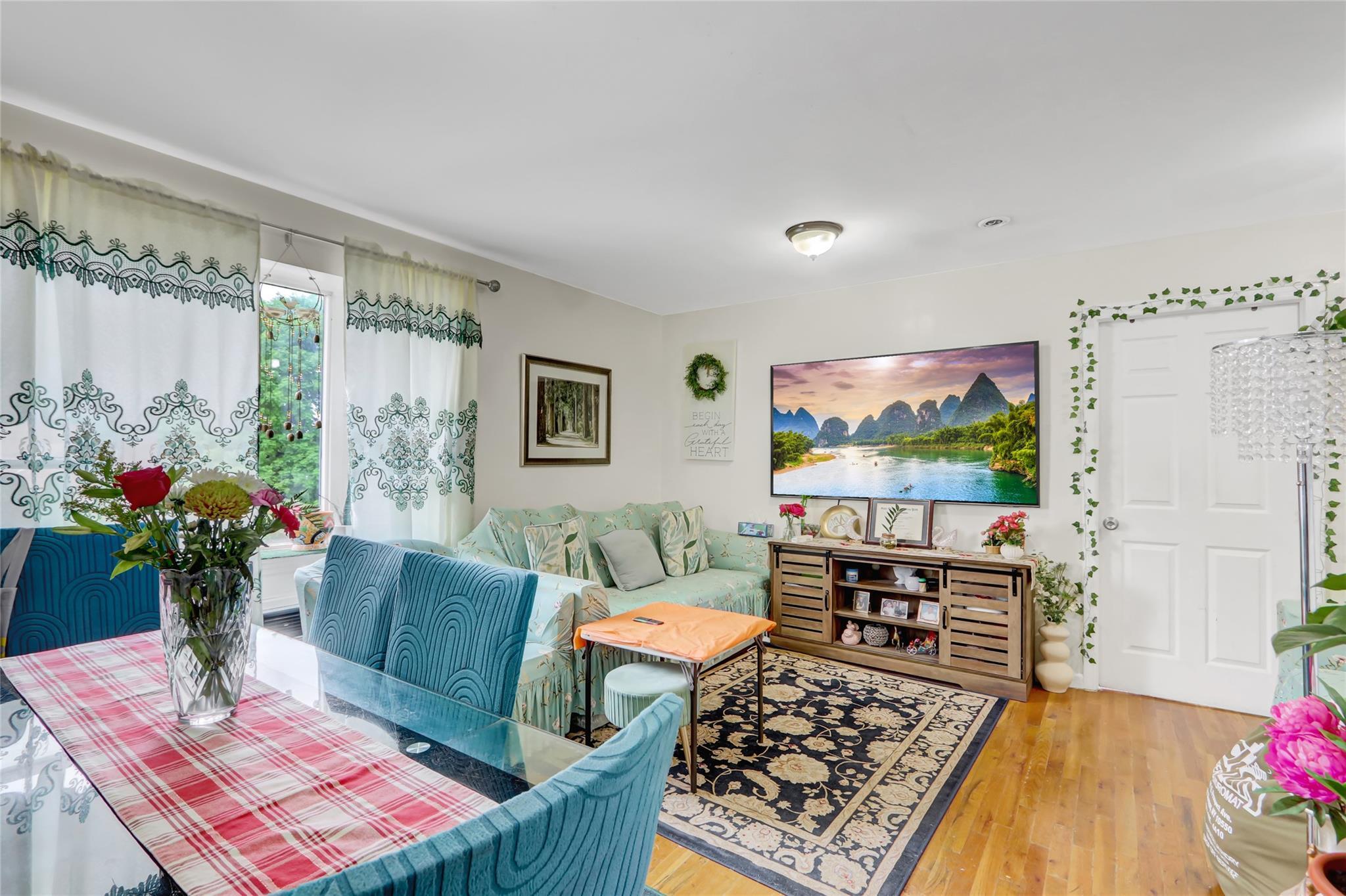 Single Family Chatterton  Bronx, NY 10472, MLS-858300-9