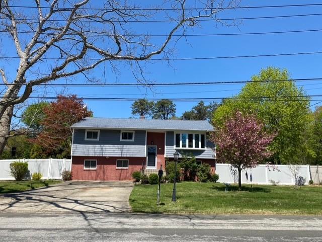 Single Family Plymouth  Suffolk County, NY 11746, MLS-858306-2