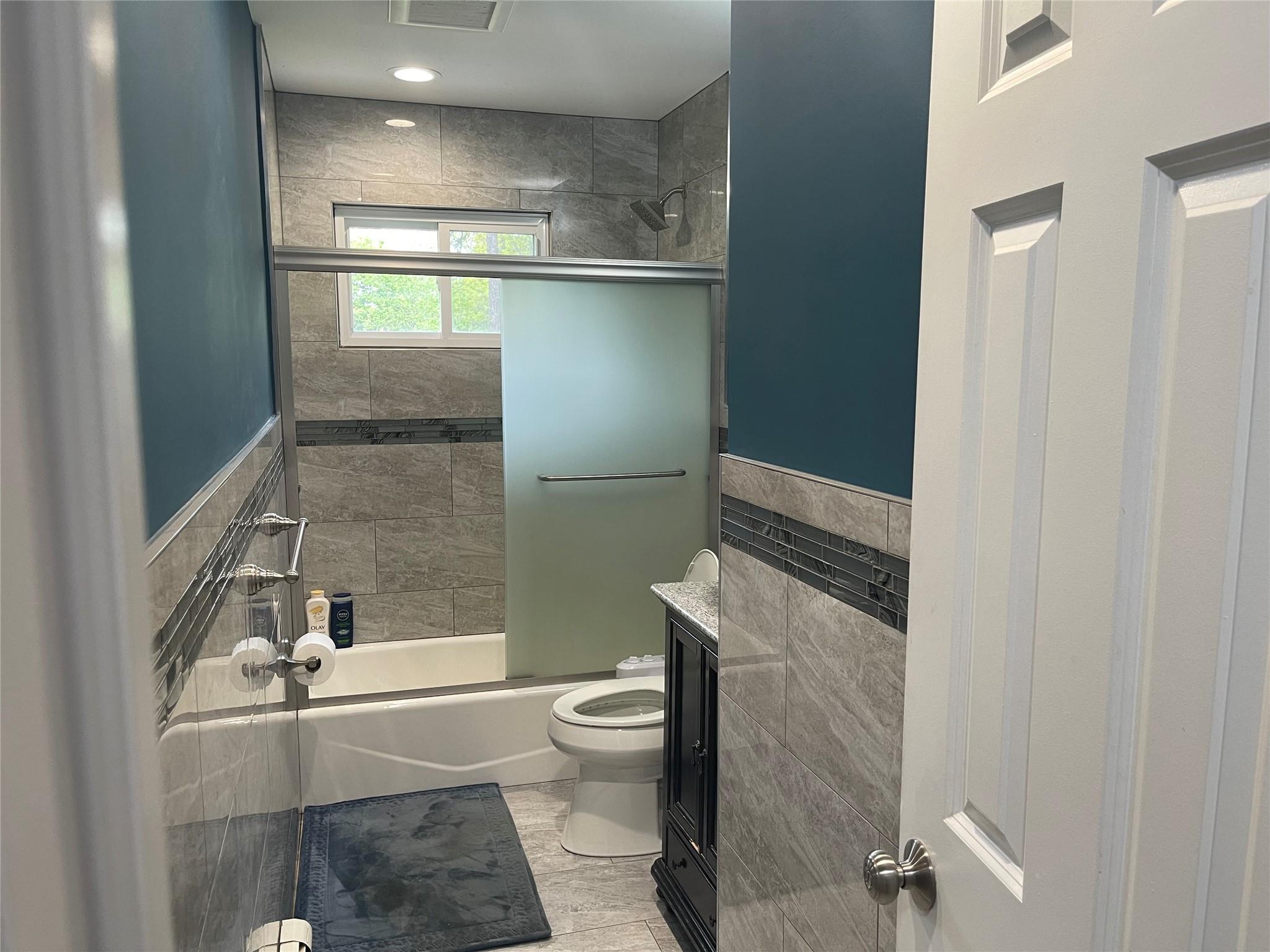 Single Family Plymouth  Suffolk County, NY 11746, MLS-858306-21