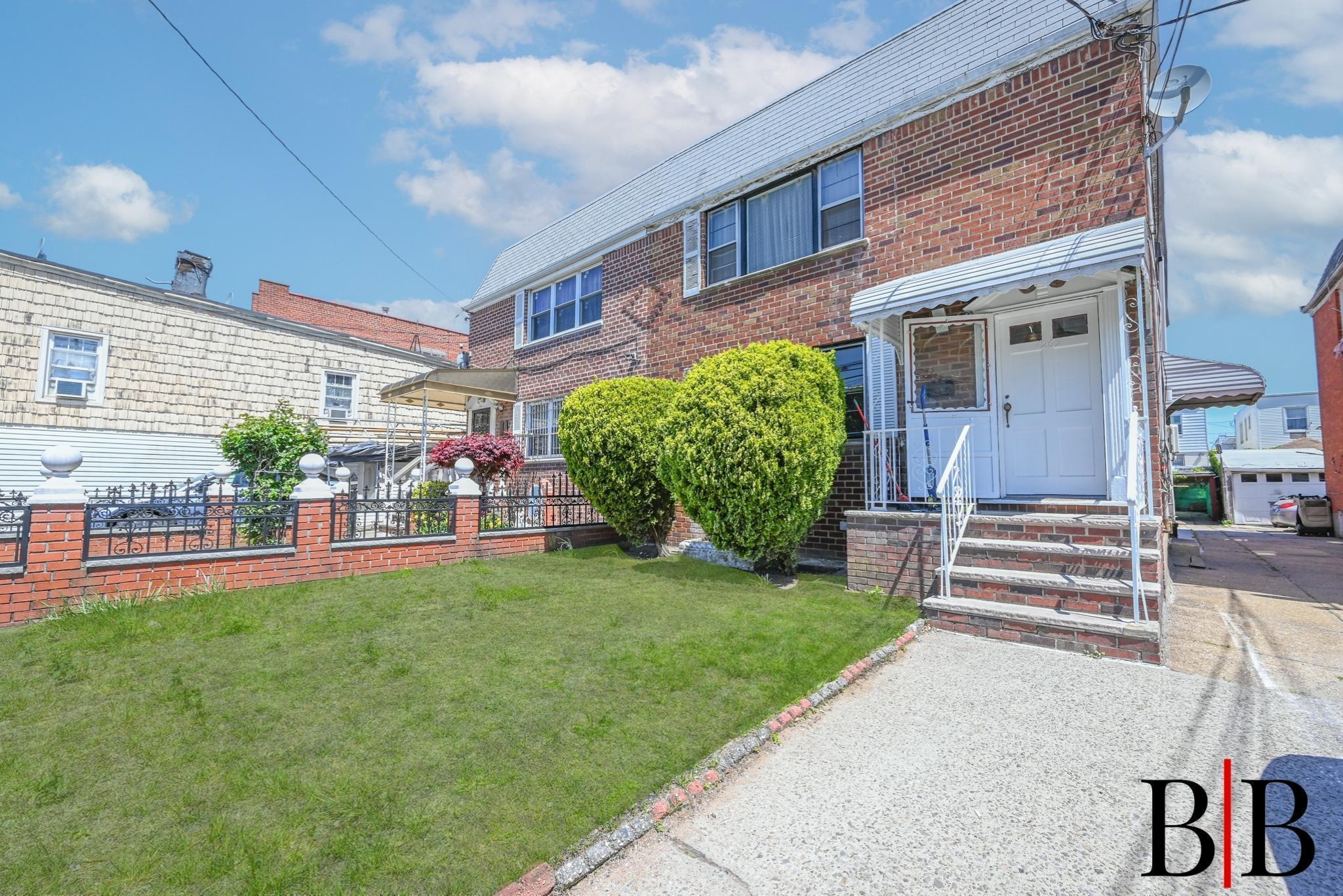 Single Family East 92 Street  Brooklyn, NY 11236, MLS-858309-2