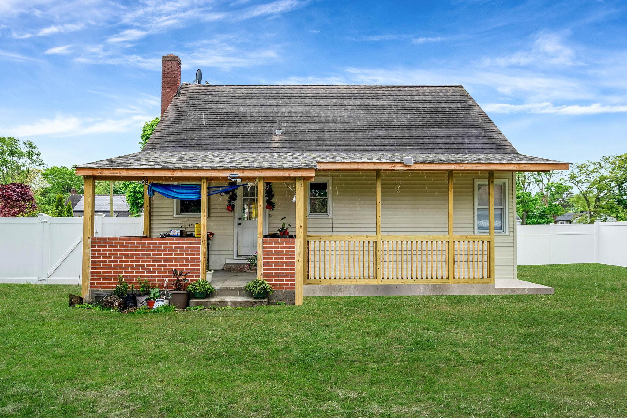Single Family William  Suffolk County, NY 11722, MLS-858320-18