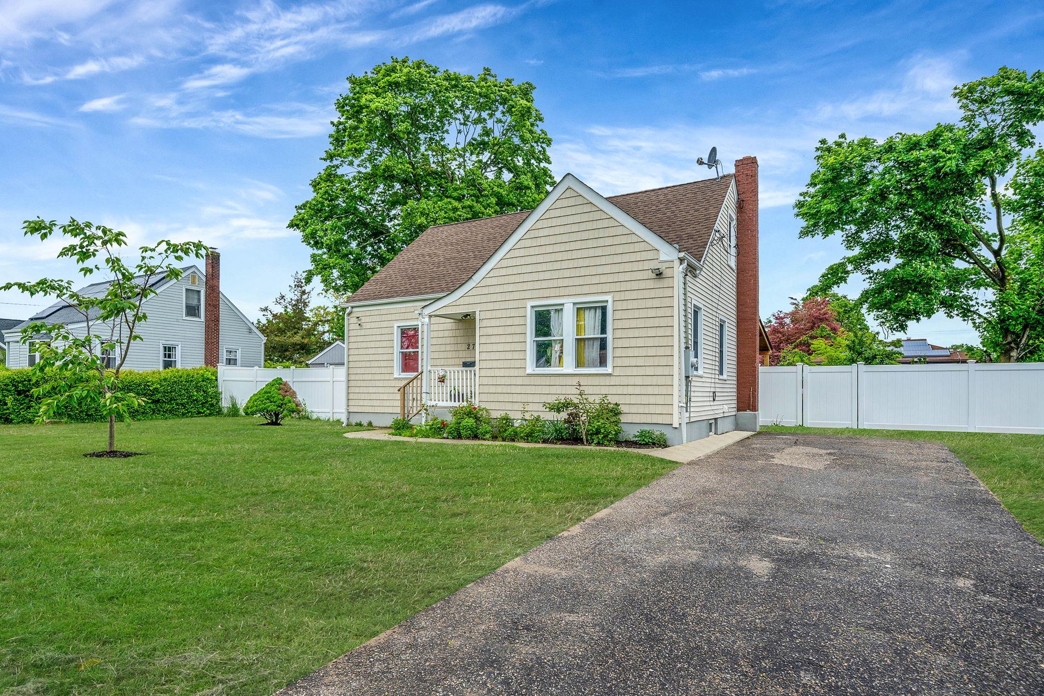 Single Family William  Suffolk County, NY 11722, MLS-858320-3