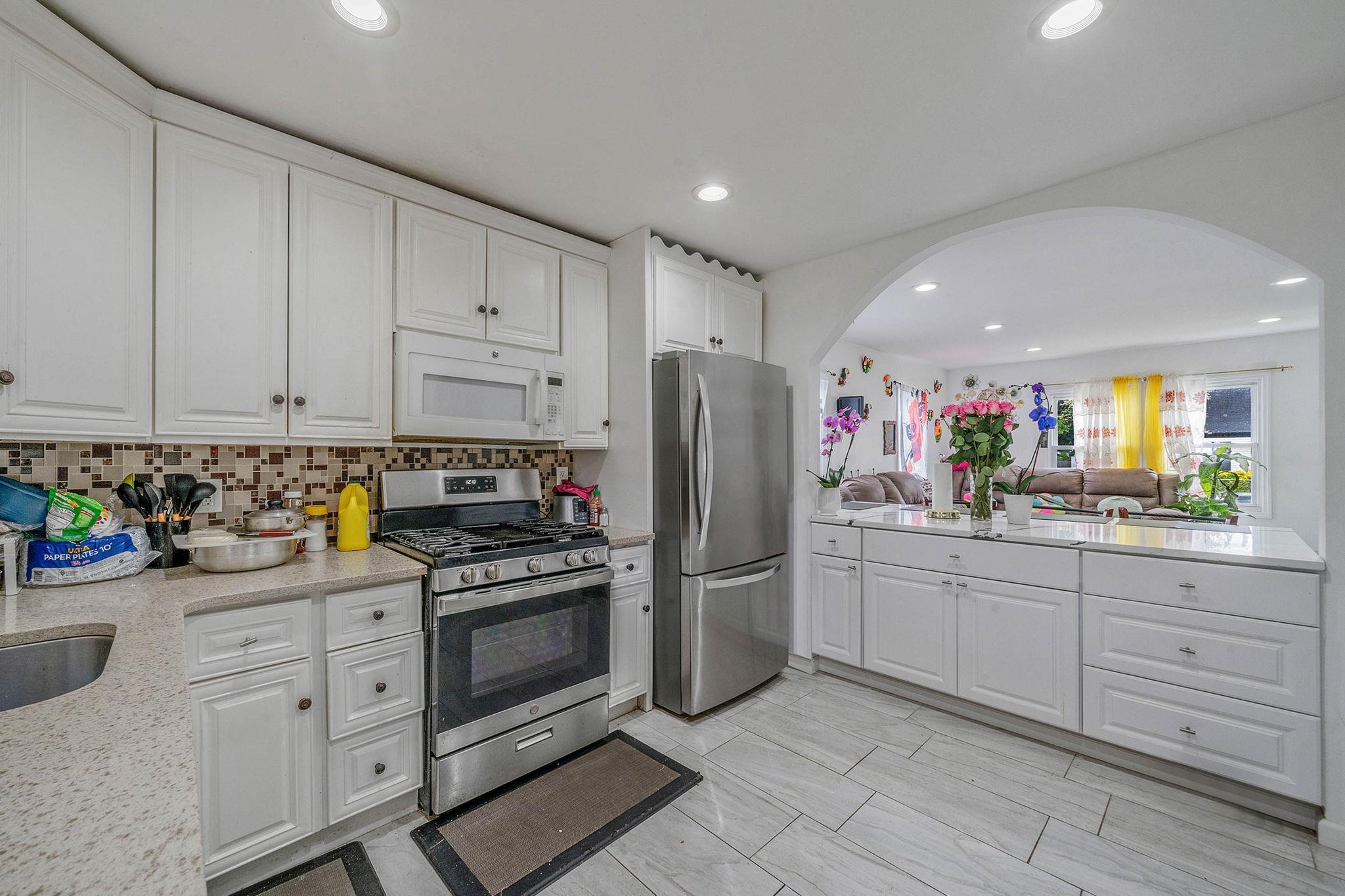Single Family William  Suffolk County, NY 11722, MLS-858320-7