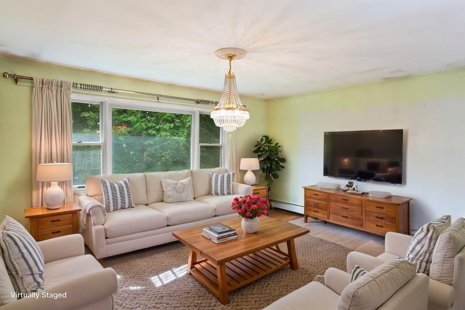 Single Family Old Yorktown  Westchester County, NY 10598, MLS-858324-2