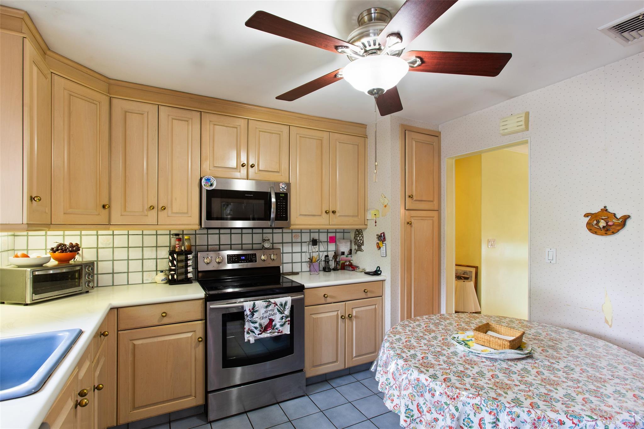 Single Family Old Yorktown  Westchester County, NY 10598, MLS-858324-20