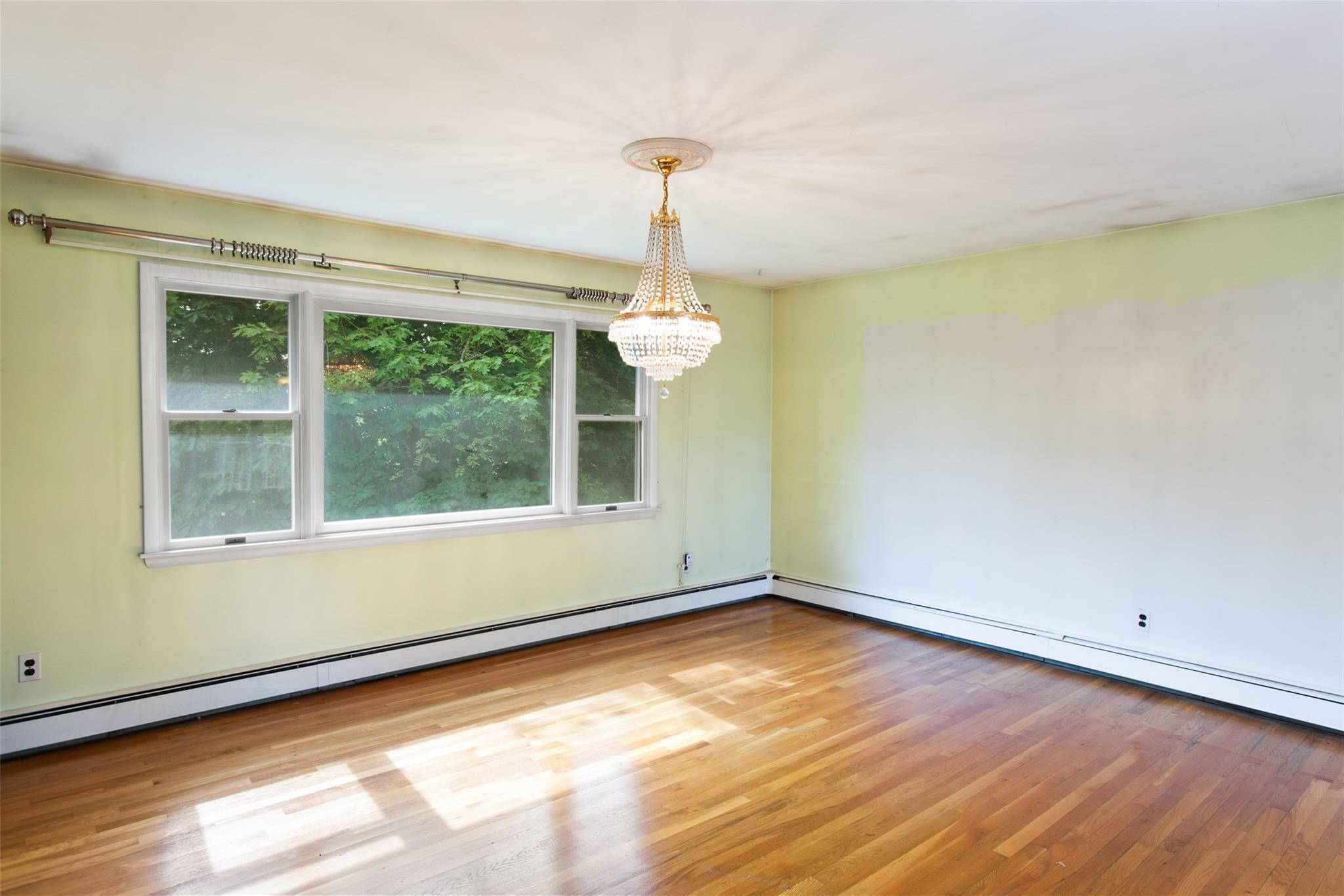 Single Family Old Yorktown  Westchester County, NY 10598, MLS-858324-3