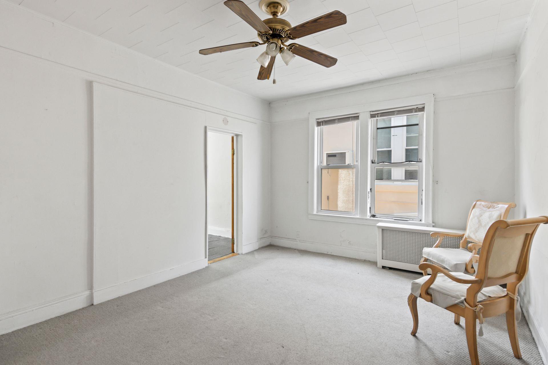 Single Family 35th  Queens, NY 11105, MLS-858325-12