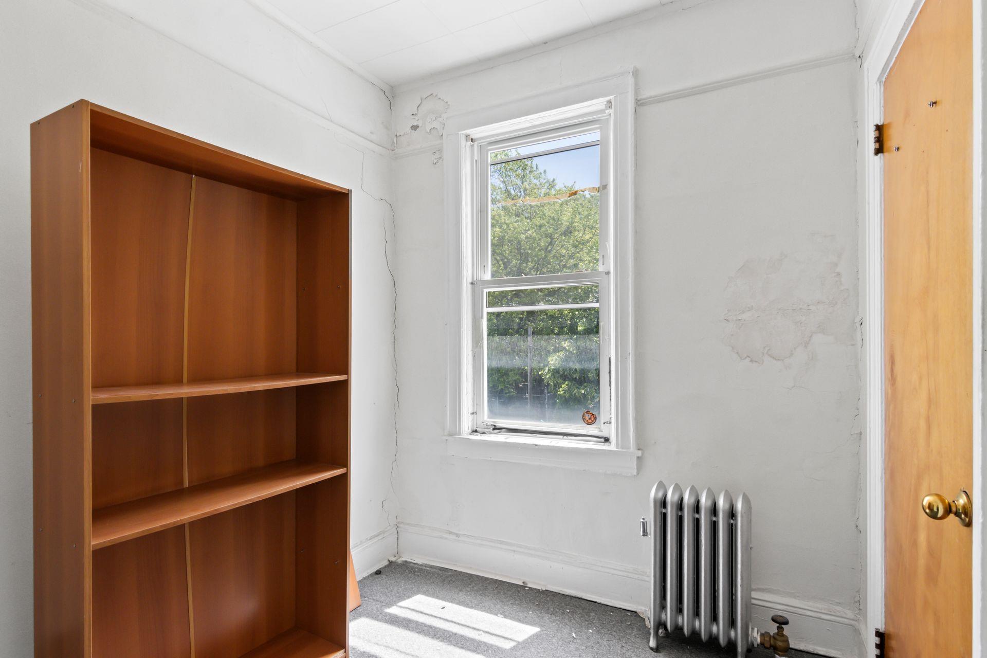 Single Family 35th  Queens, NY 11105, MLS-858325-17