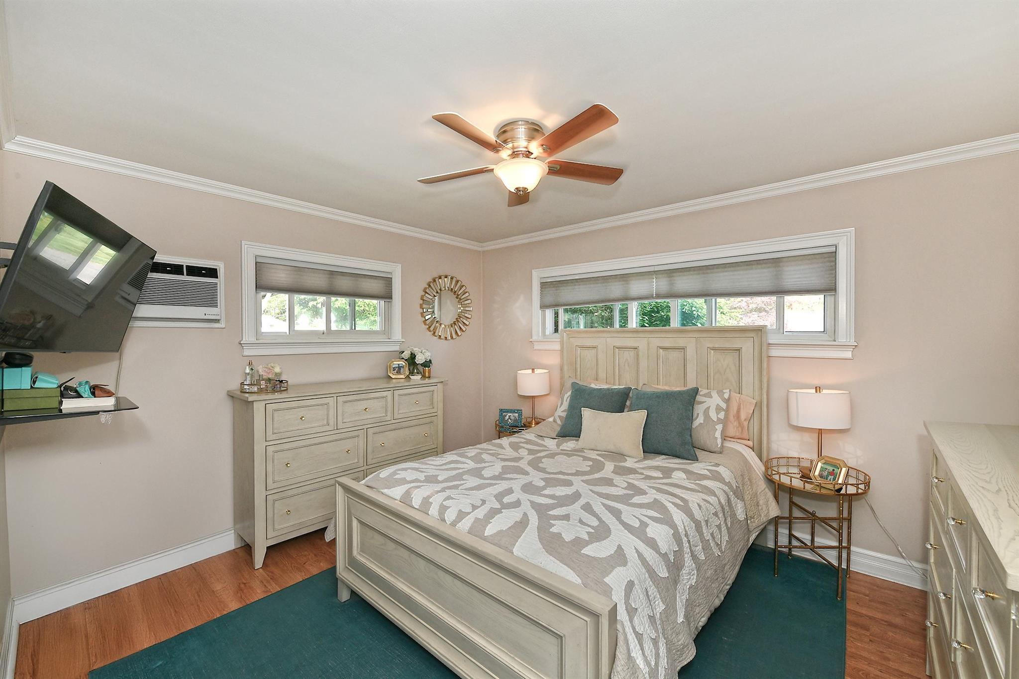 Single Family Park  Suffolk County, NY 11746, MLS-858336-17