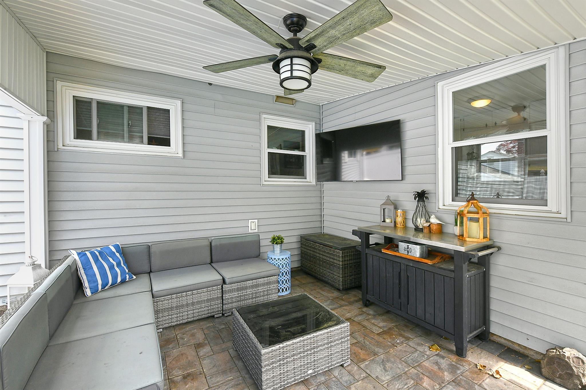 Single Family Park  Suffolk County, NY 11746, MLS-858336-20