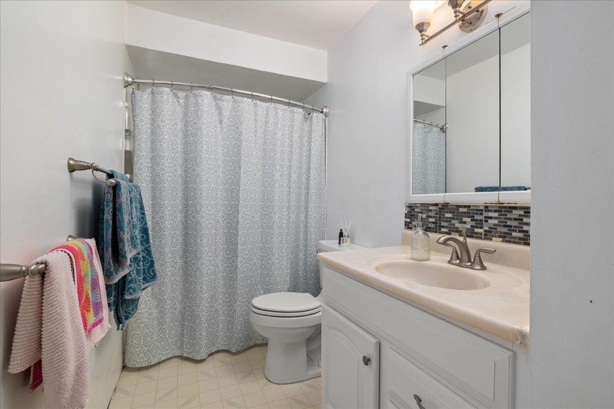 Single Family Rhode Island  Suffolk County, NY 11763, MLS-858339-14