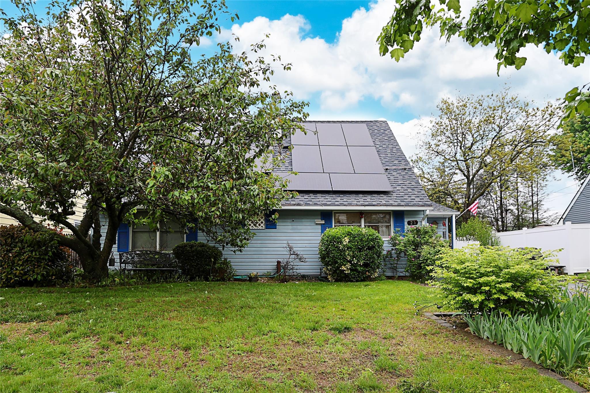 Single Family Collins  Nassau County, NY 11542, MLS-858345-2