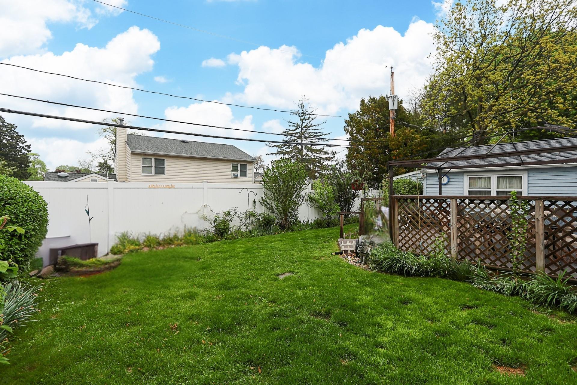 Single Family Collins  Nassau County, NY 11542, MLS-858345-32