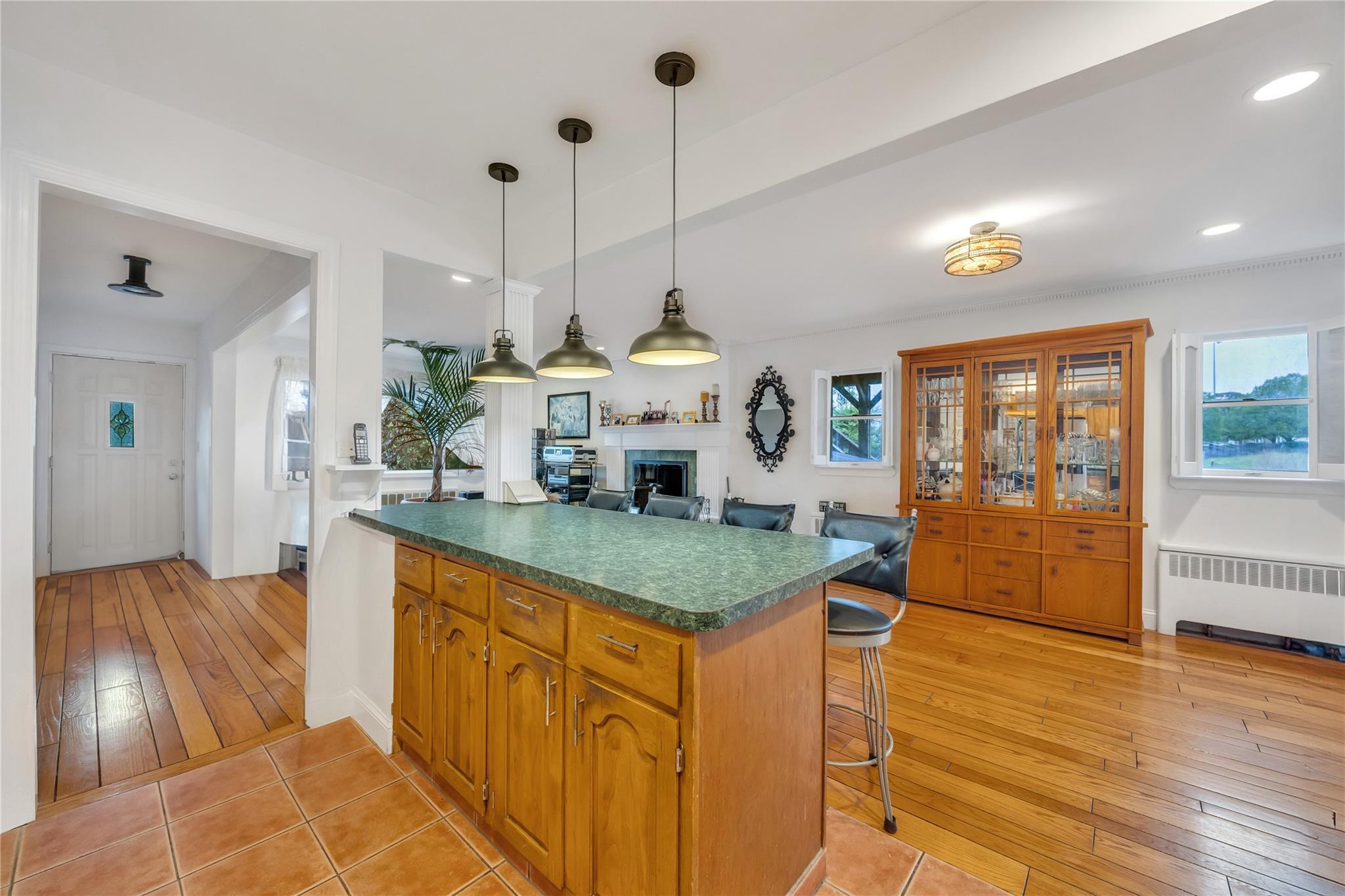Single Family Park  Nassau County, NY 11570, MLS-858352-8