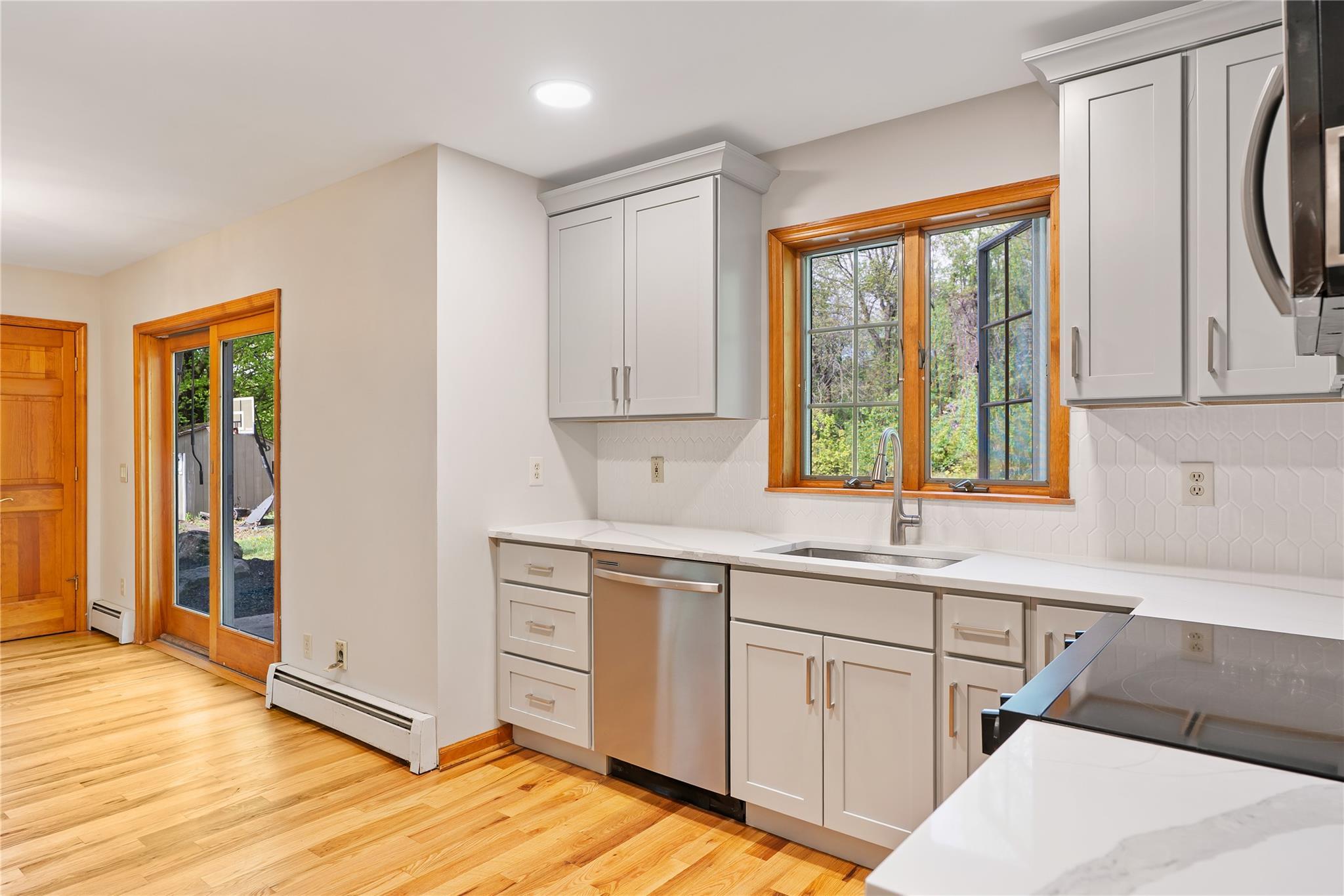 Single Family Plattekill Ardonia  Ulster County, NY 12589, MLS-858375-12