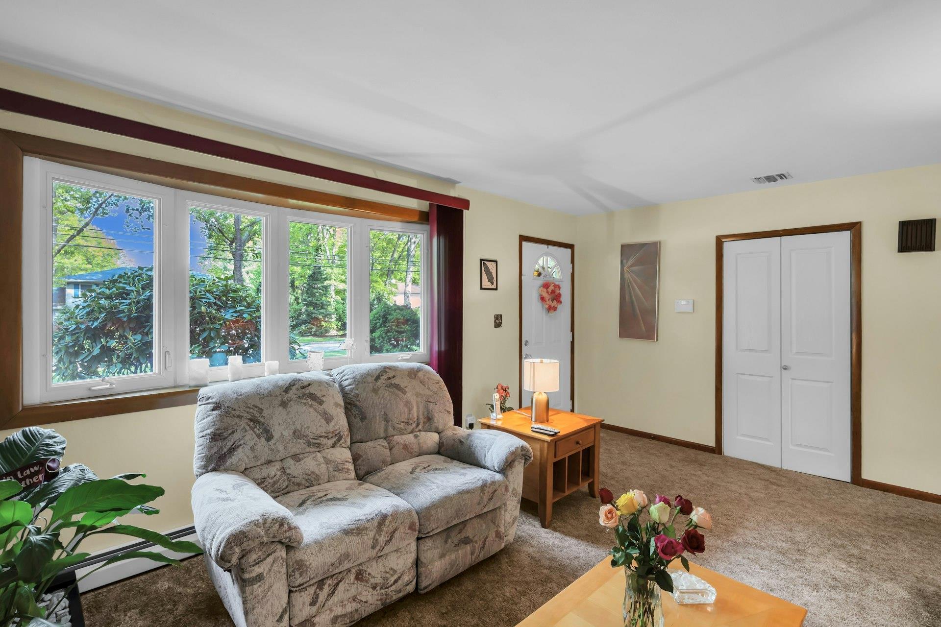 Single Family Ledgewood  Suffolk County, NY 11787, MLS-858380-9
