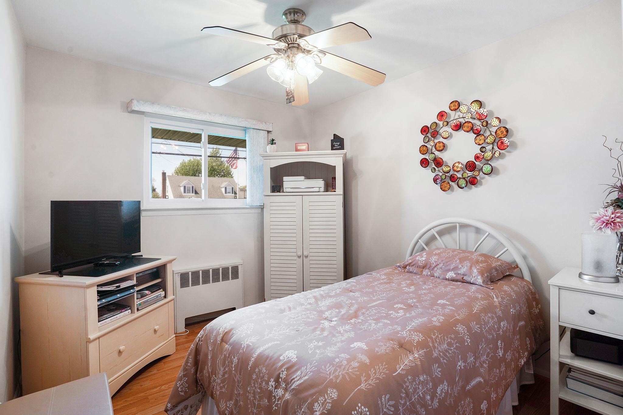 Single Family Spielman  Nassau County, NY 11735, MLS-858399-16