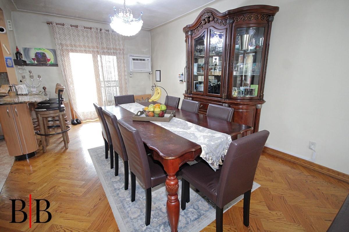 Single Family East 34  Brooklyn, NY 11234, MLS-858400-7