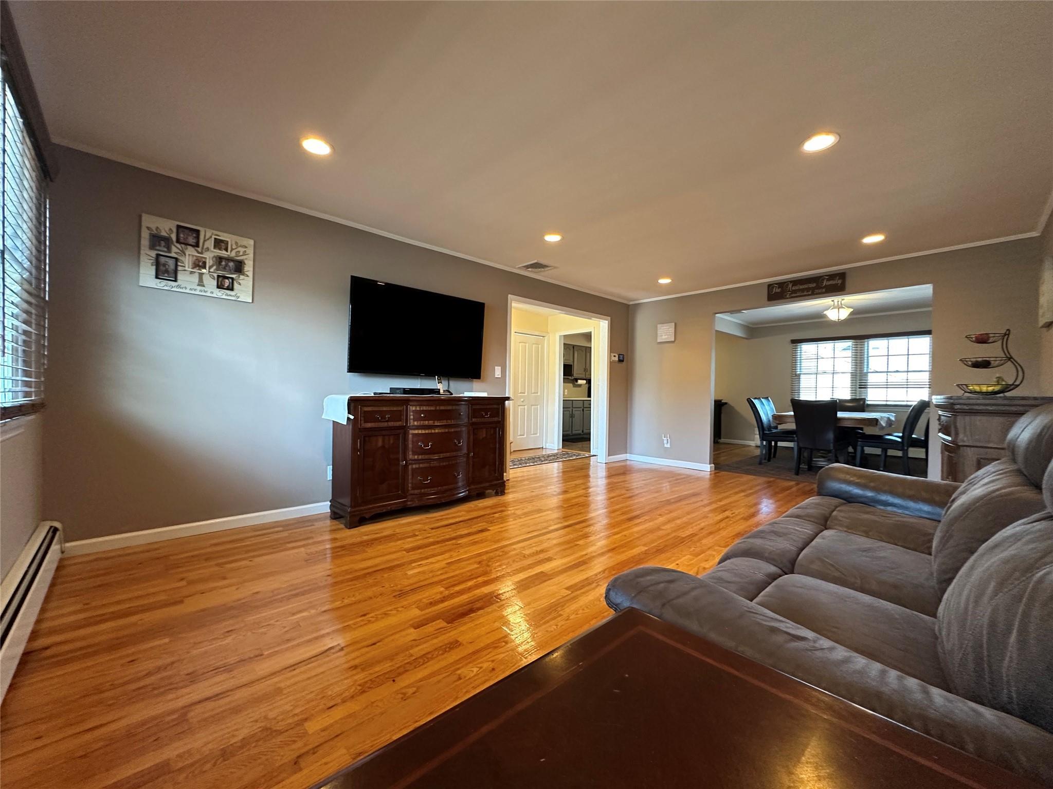 Single Family Utica  Nassau County, NY 11758, MLS-858403-21