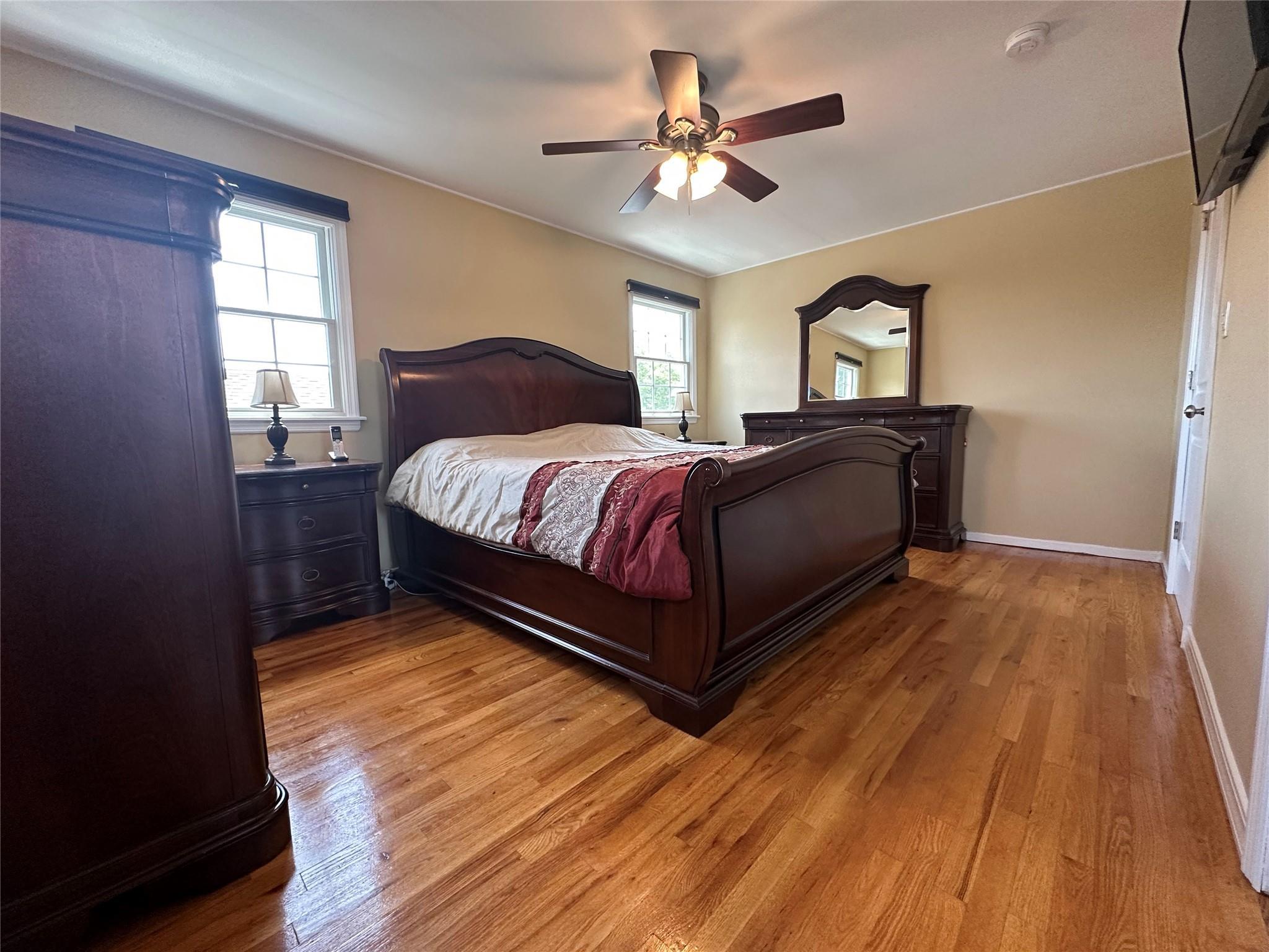 Single Family Utica  Nassau County, NY 11758, MLS-858403-3