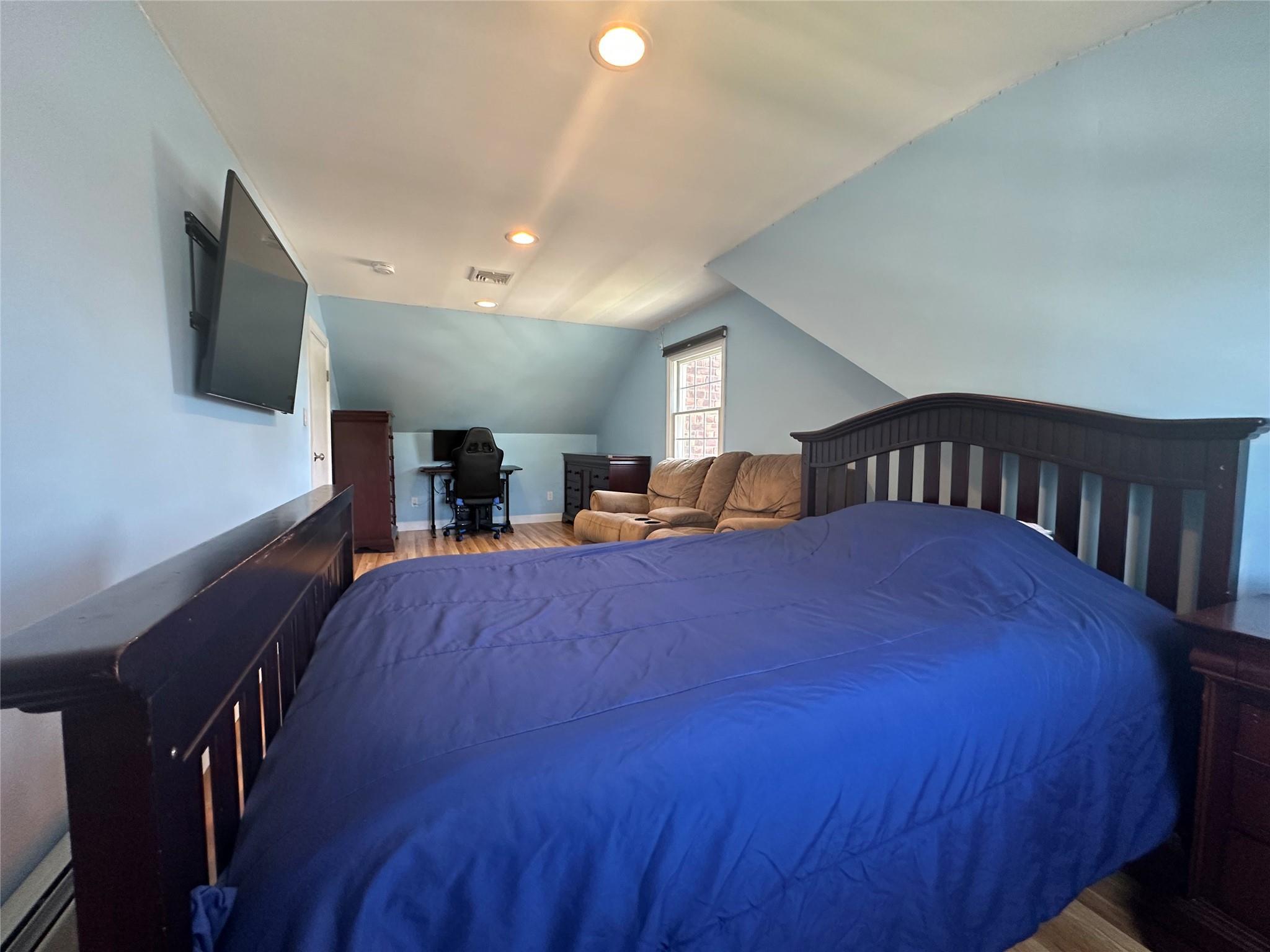 Single Family Utica  Nassau County, NY 11758, MLS-858403-7