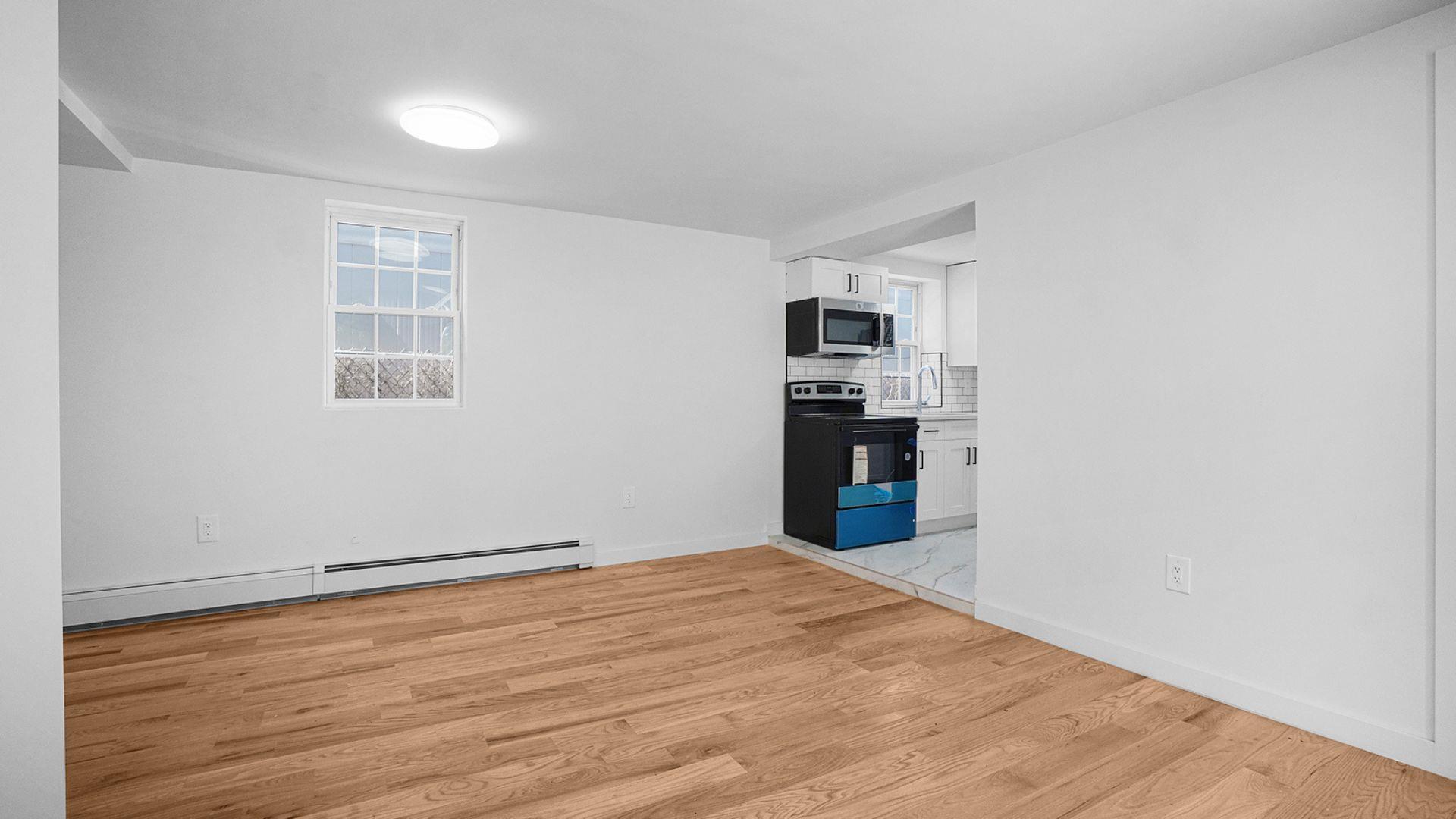 Single Family Boller  Bronx, NY 10475, MLS-858408-10