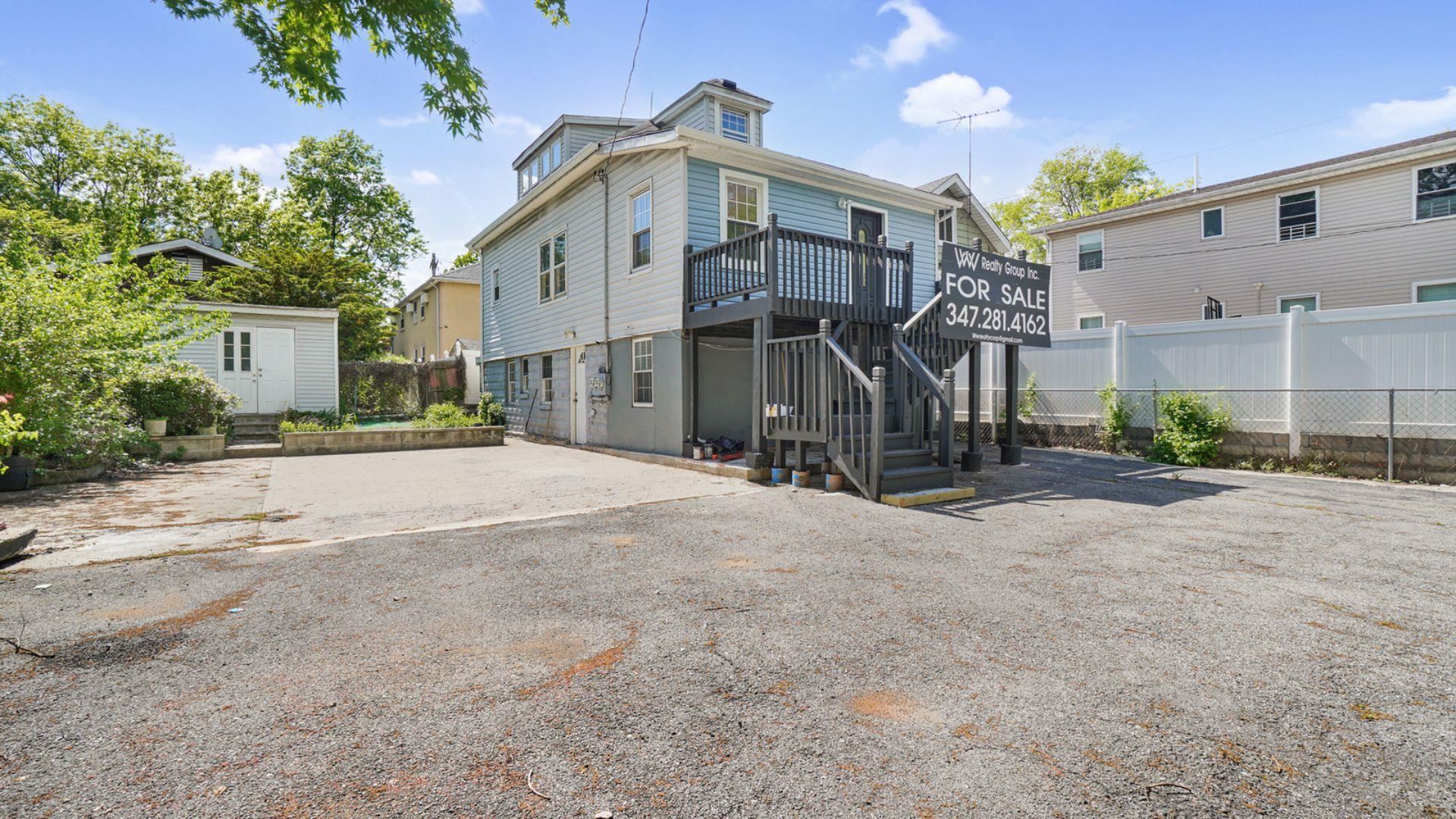Single Family Boller  Bronx, NY 10475, MLS-858408-23