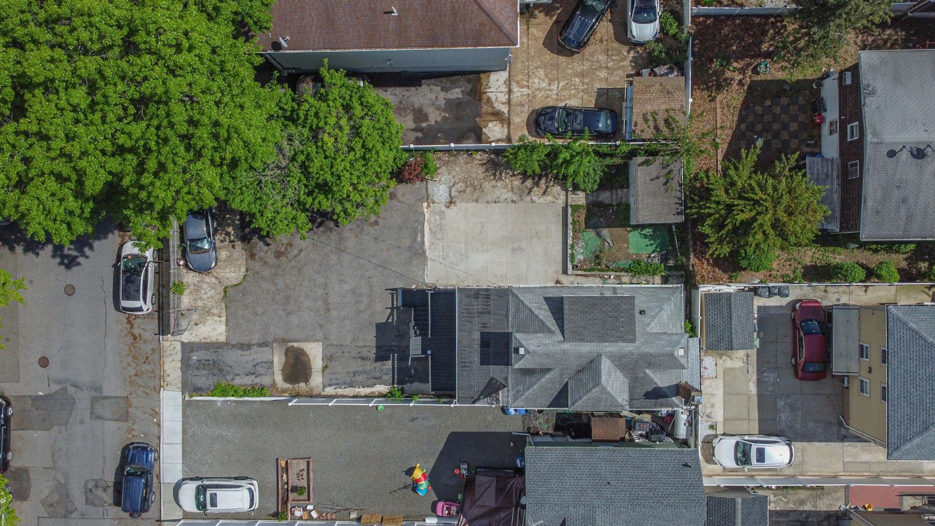 Single Family Boller  Bronx, NY 10475, MLS-858408-26