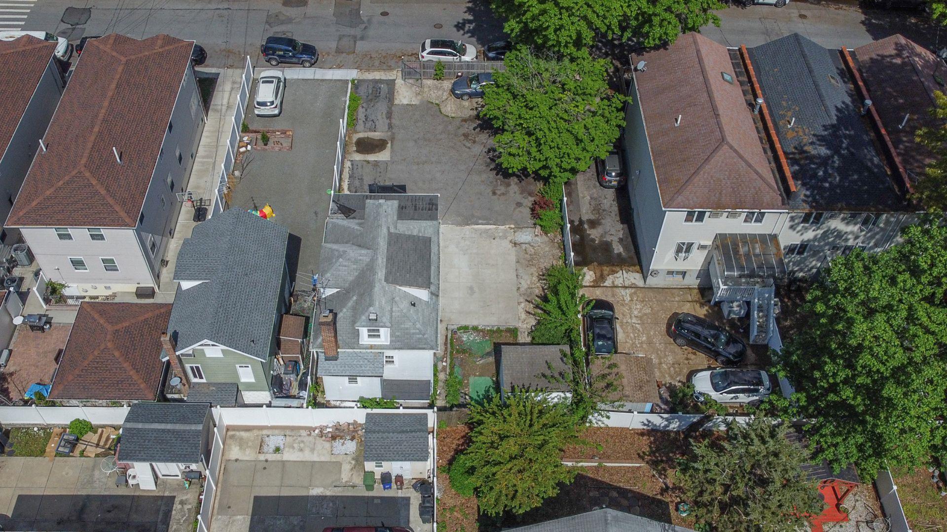 Single Family Boller  Bronx, NY 10475, MLS-858408-27