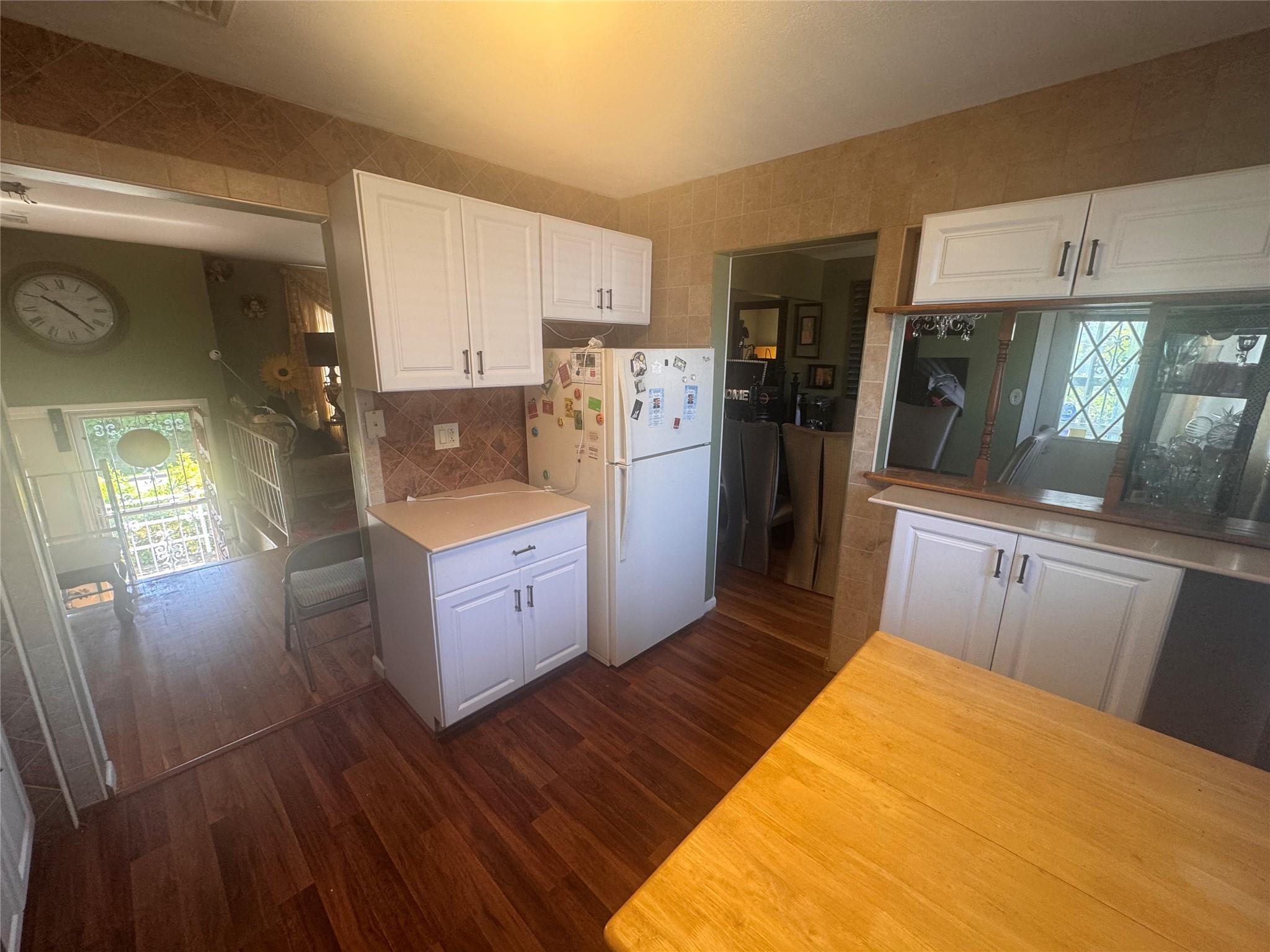 Single Family Van Buren  Nassau County, NY 11510, MLS-858413-31
