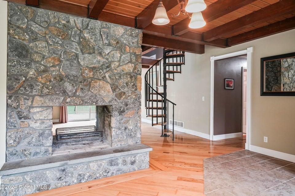 Single Family Gifford Hollow  Albany County, NY 12023, MLS-858439-13