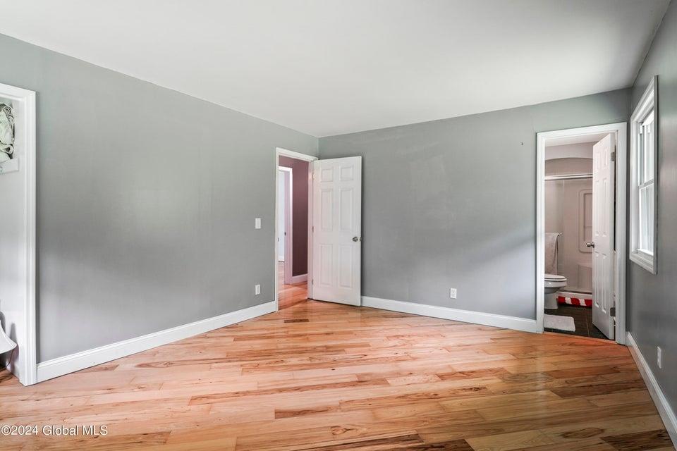 Single Family Gifford Hollow  Albany County, NY 12023, MLS-858439-27