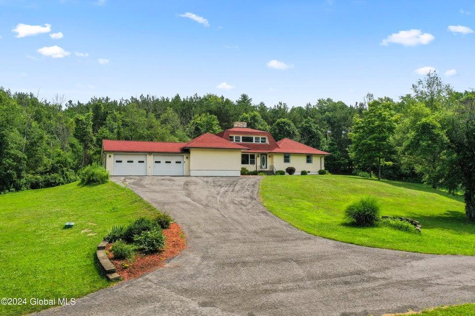 Single Family Gifford Hollow  Albany County, NY 12023, MLS-858439-3