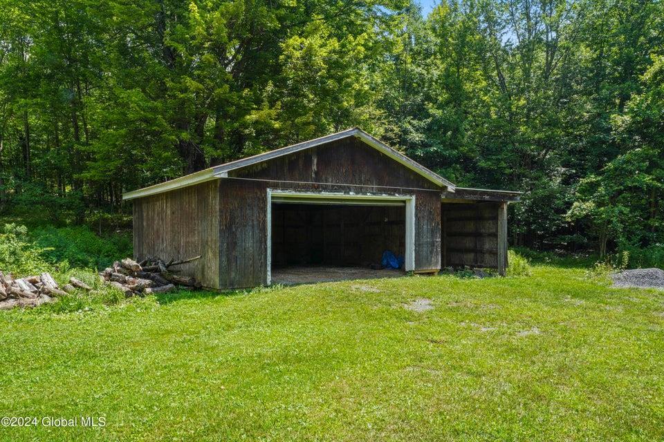 Single Family Gifford Hollow  Albany County, NY 12023, MLS-858439-41
