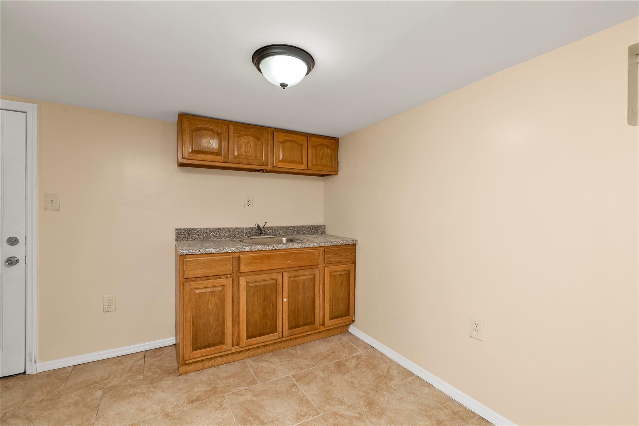 Single Family 110  Queens, NY 11429, MLS-858448-15