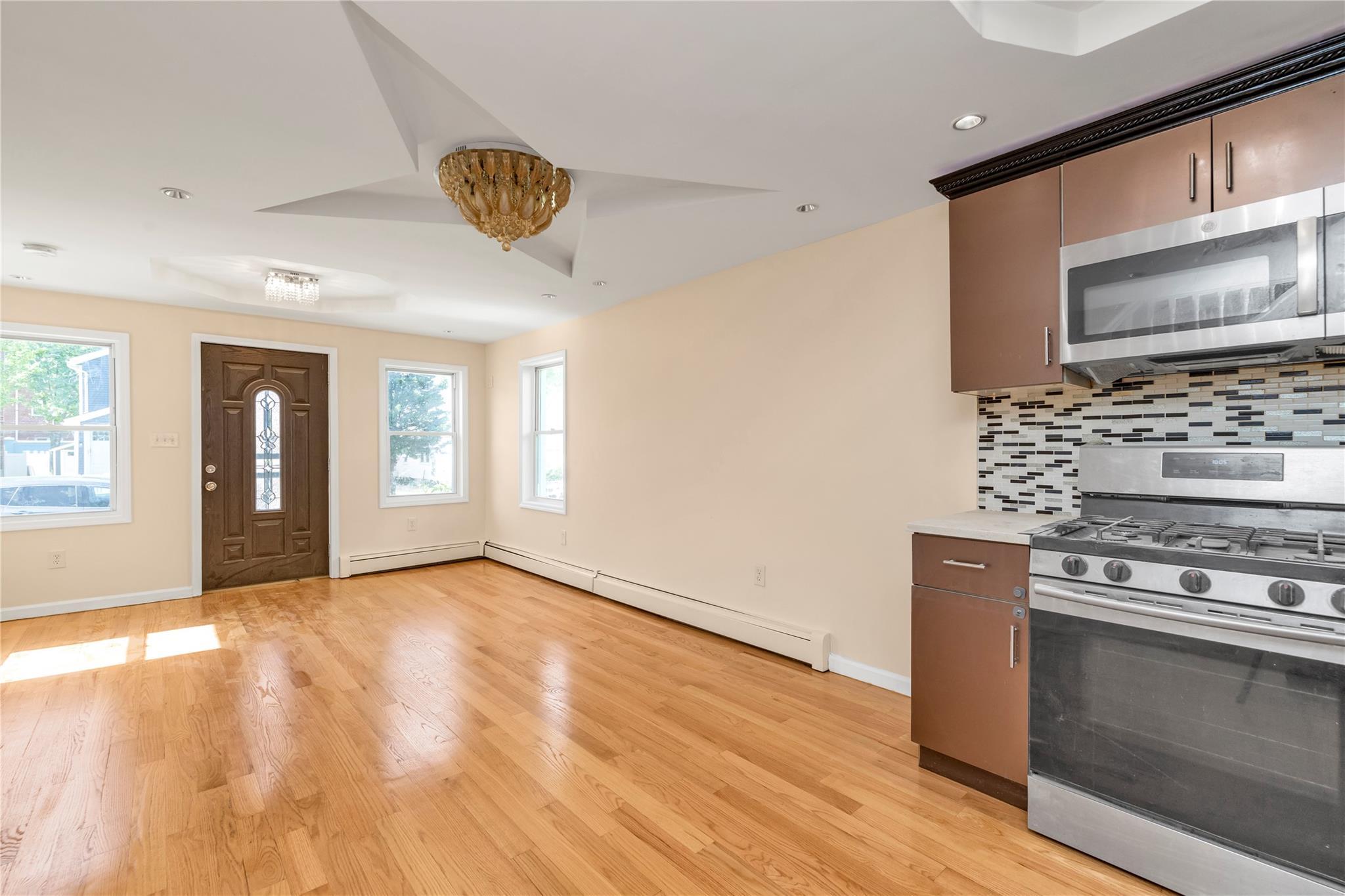 Single Family 110  Queens, NY 11429, MLS-858448-6